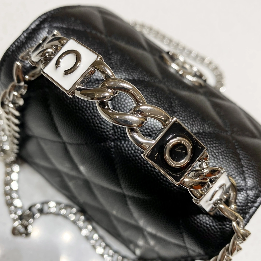 MOMO-- 3h1958 AP2758-B07966-94305 cowhide item:D-B804E2802