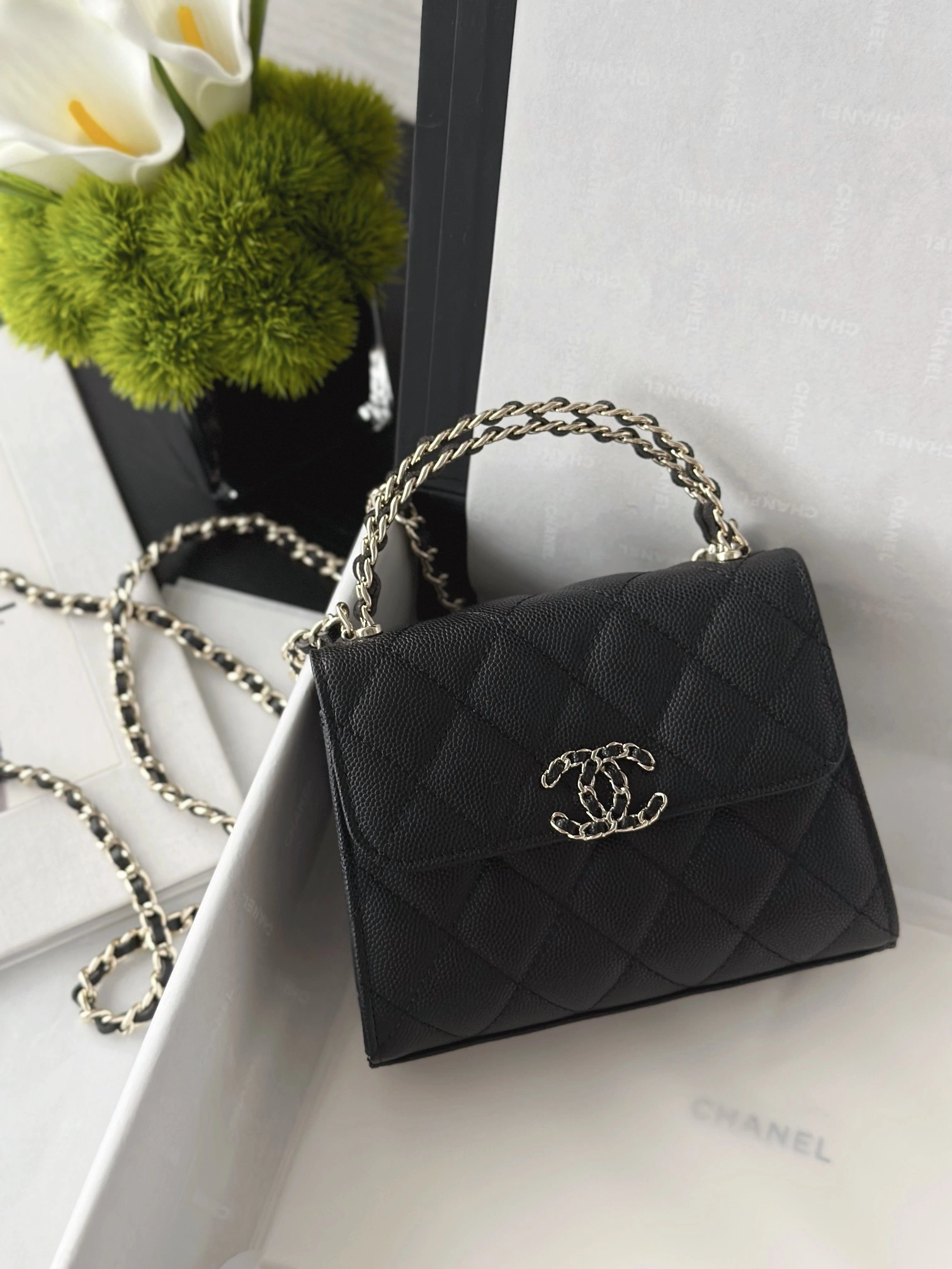 MOMO-- 3h1958 AP3237-B10307-94305 high quality version cowhide item:E-B000D1673