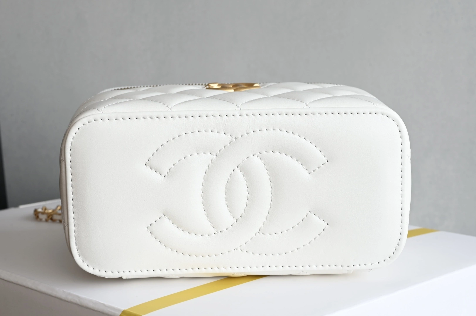 MOMO-- 3h1958 AP3651-B05973-10601 high quality version Calfskin item:E-B177I2109