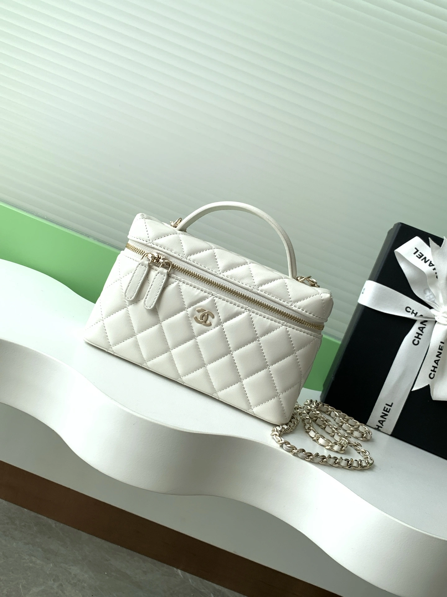 MOMO-- 3h1958 AP4385-B10583-10601 high quality version sheepskin item:E-B108J1928