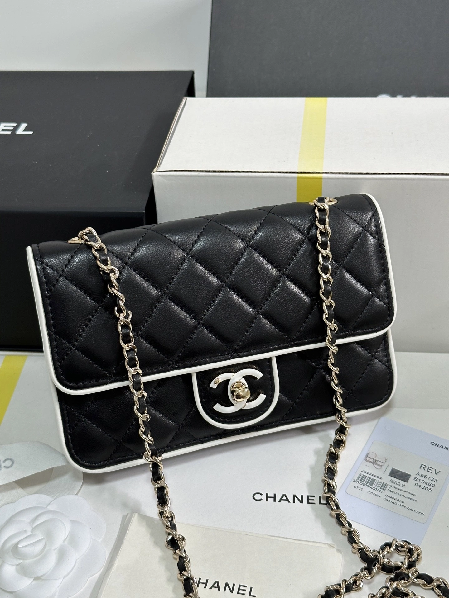 MOMO-- 3h1958 AP4511-B19460-NAFJO high quality version sheepskin item:E-B009D1605