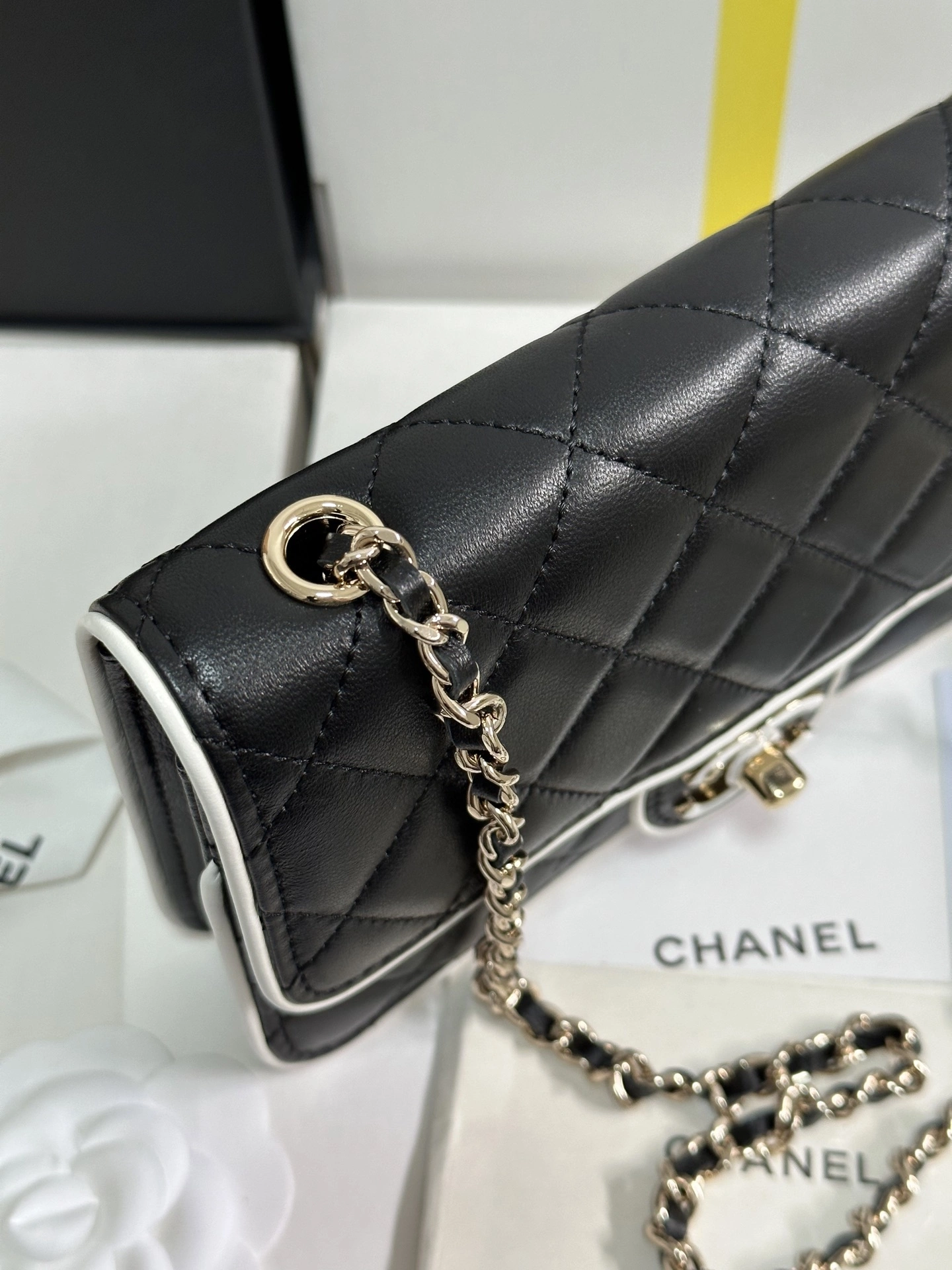 MOMO-- 3h1958 AP4511-B19460-NAFJO high quality version sheepskin item:E-B009D1605