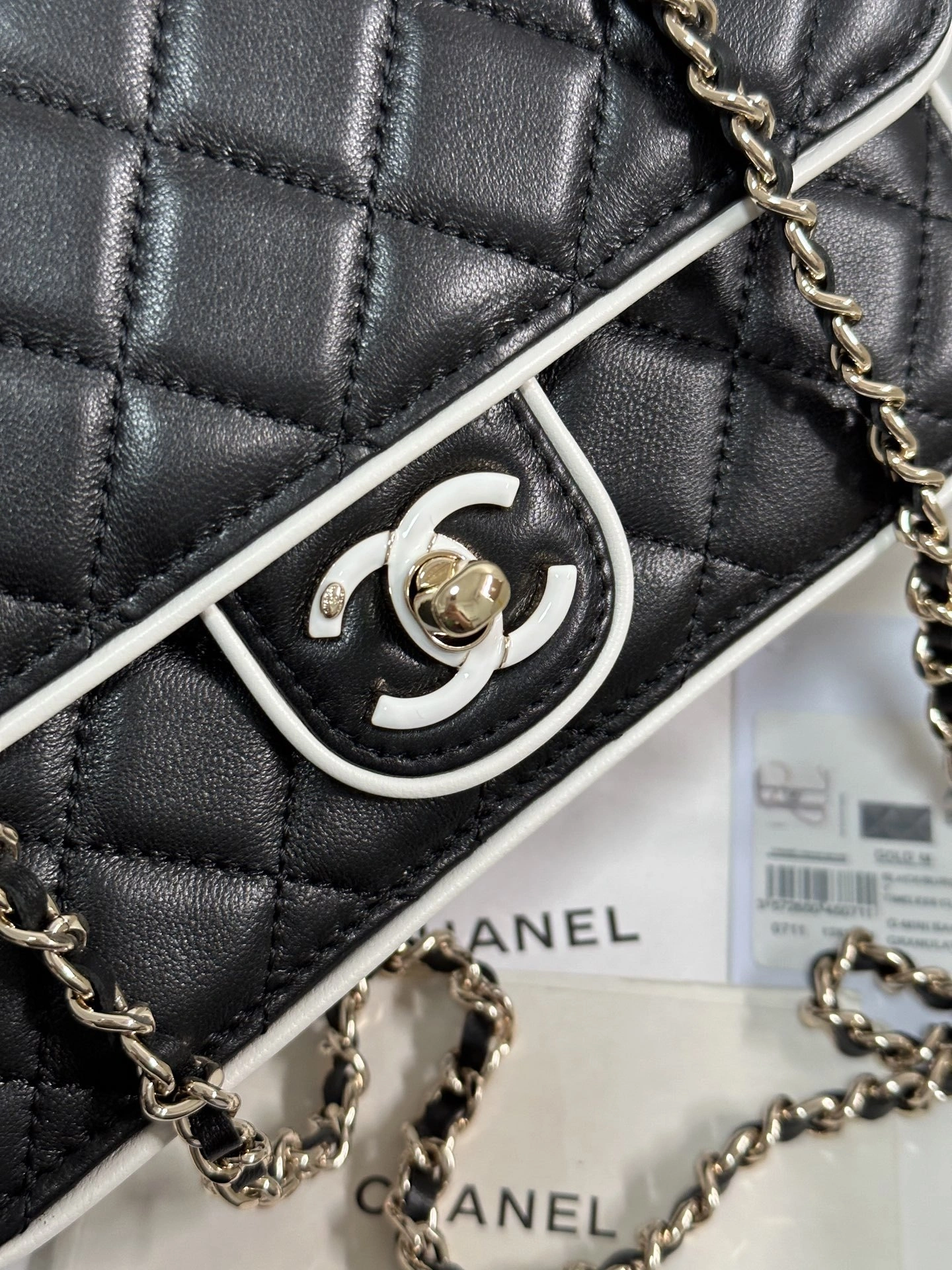 MOMO-- 3h1958 AP4511-B19460-NAFJO high quality version sheepskin item:E-B009D1605