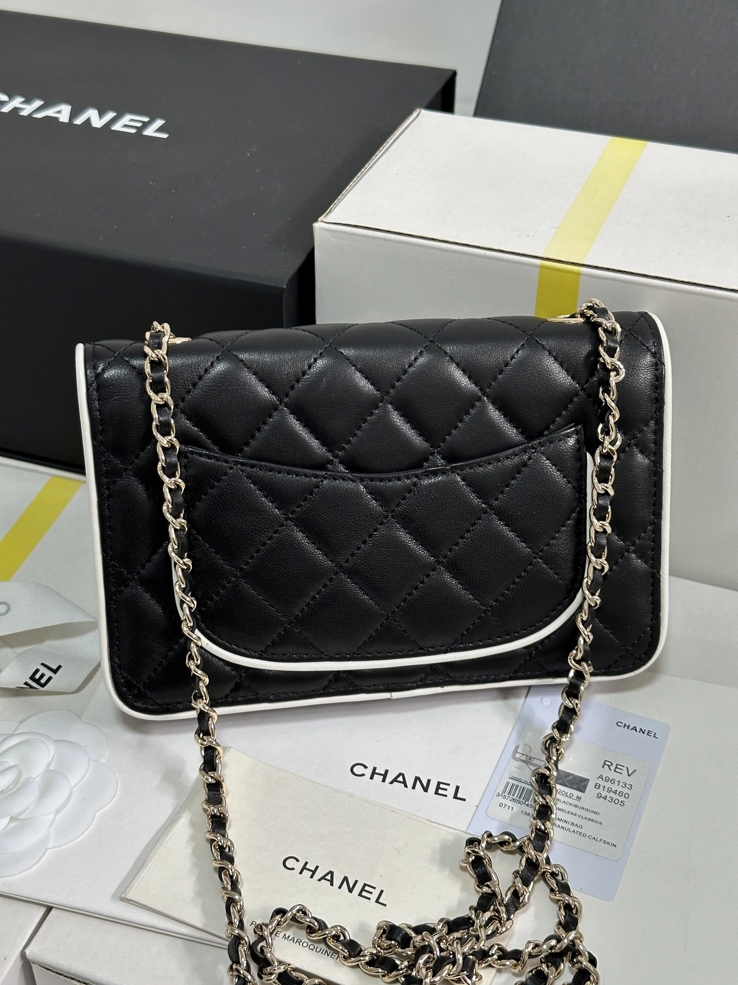 MOMO-- 3h1958 AP4511-B19460-NAFJO high quality version sheepskin item:E-B009D1605