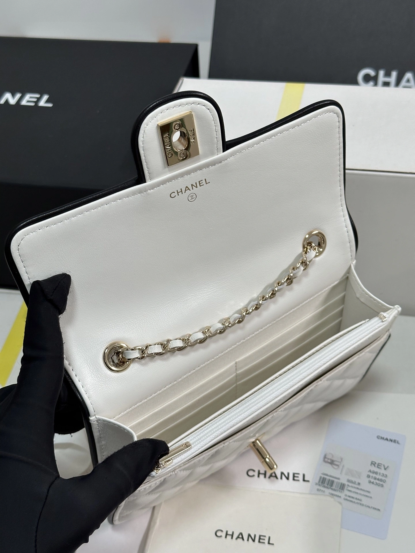 MOMO-- 3h1958 AP4511-B19460-NAFJQ high quality version sheepskin item:E-B009D1606