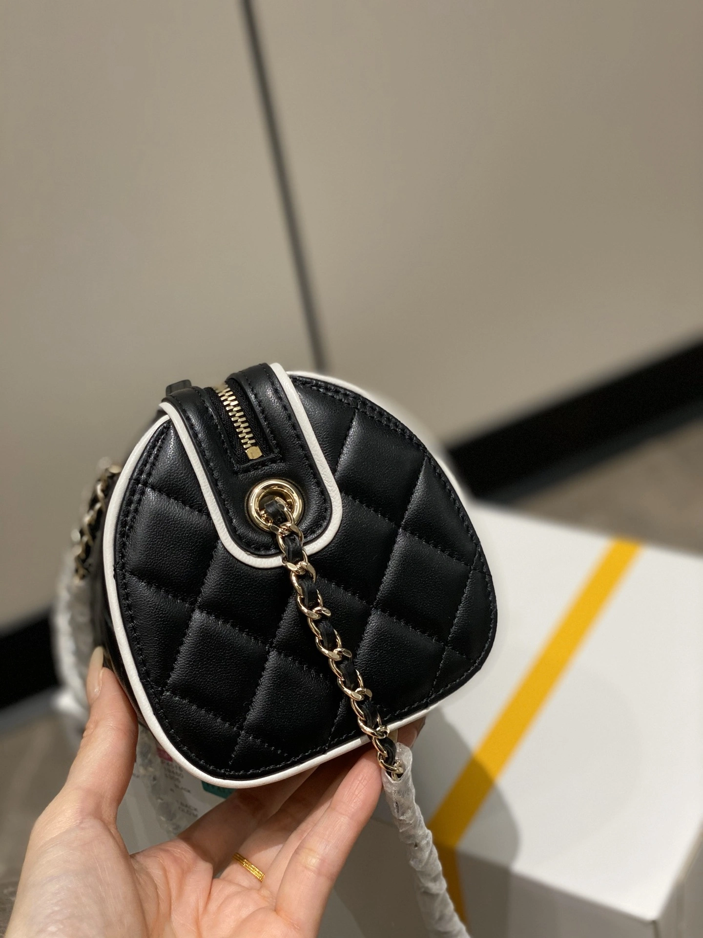MOMO-- 3h1958 AP4515-B19460-NAFJO high quality version item:E-B000D1613