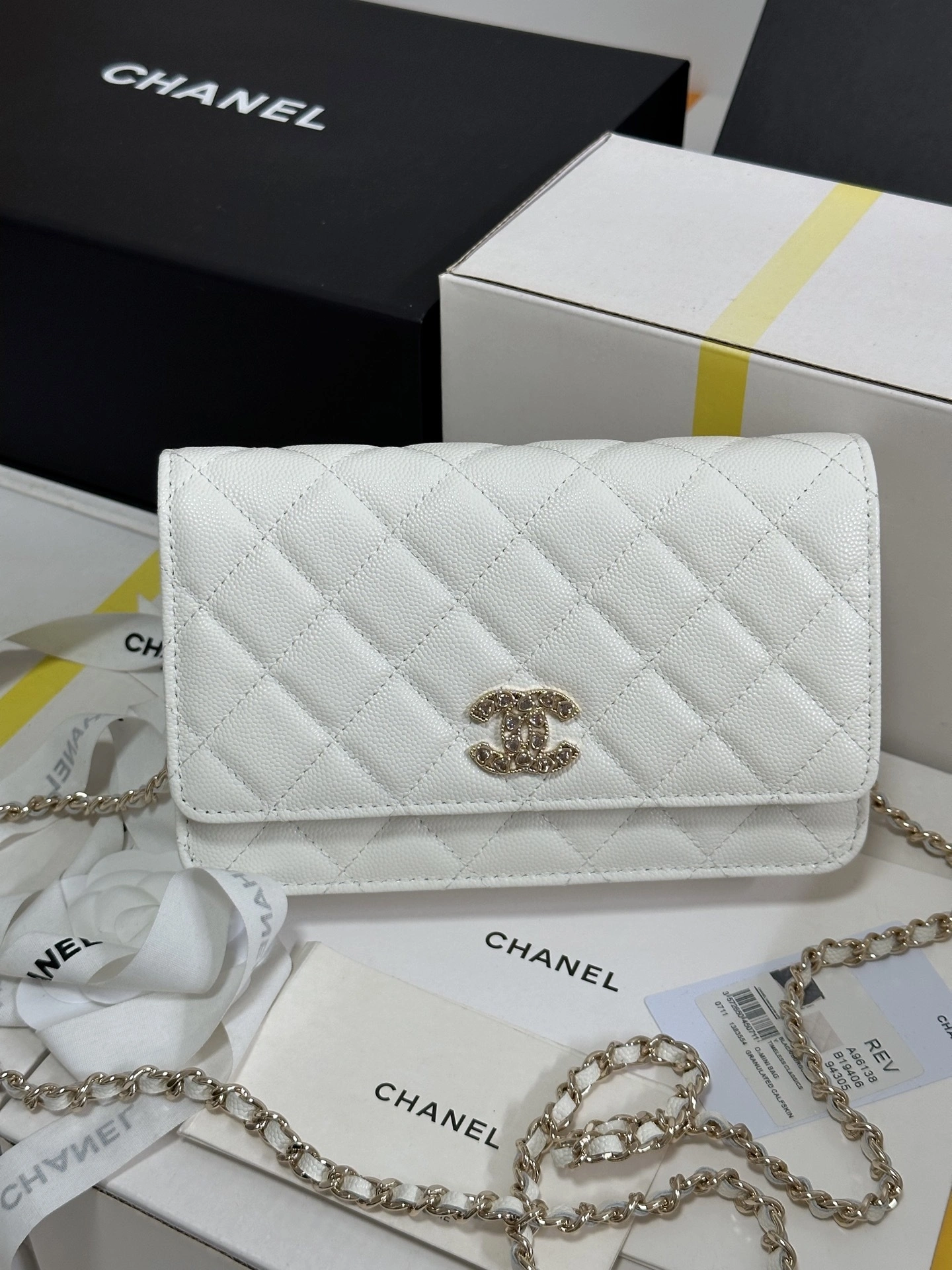 MOMO-- 3h1958 AP4538-B19735-10601 high quality version item:E-B009D1602