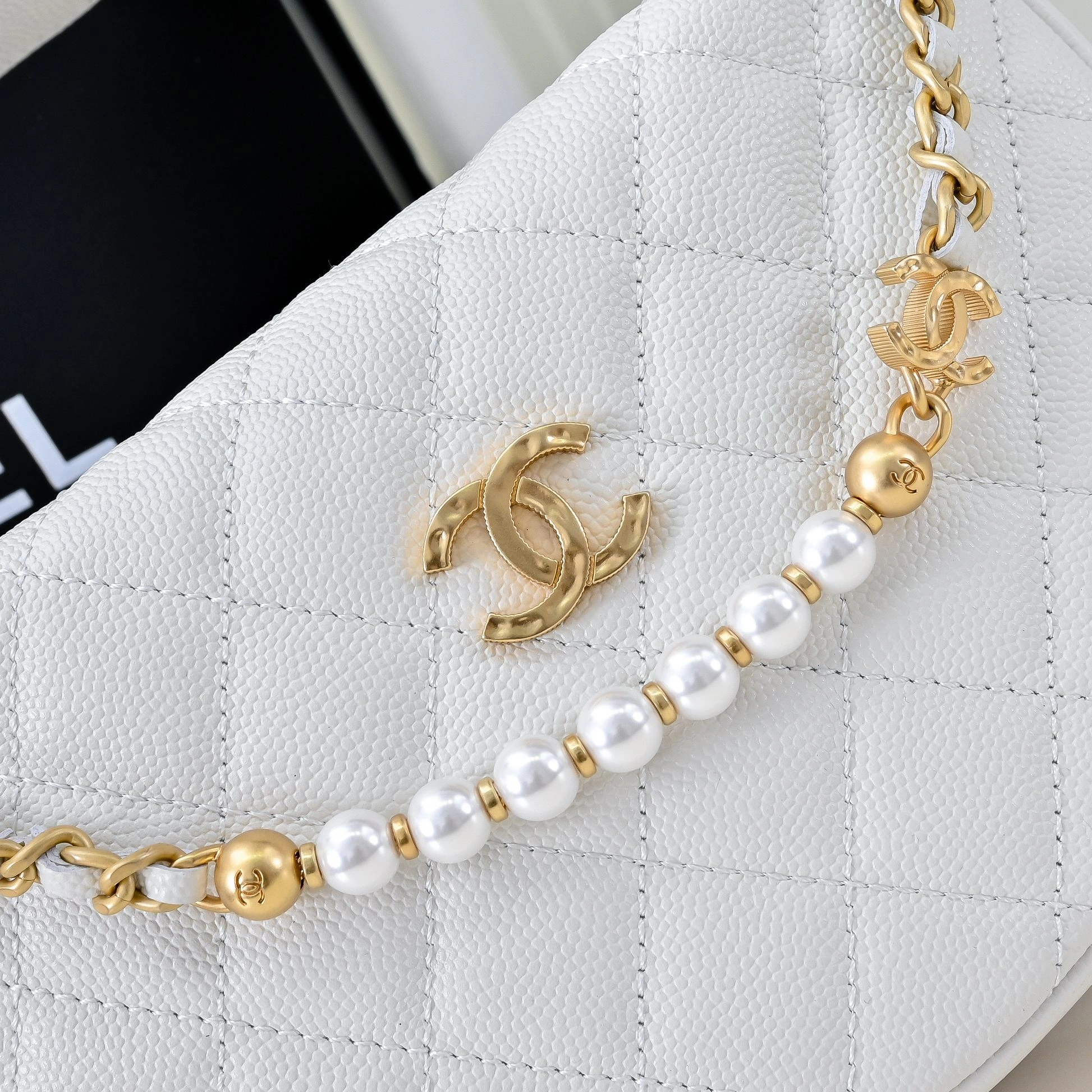 MOMO-- 3h1958 AP4584-B20134-10601 high quality version item:E-B563D1615