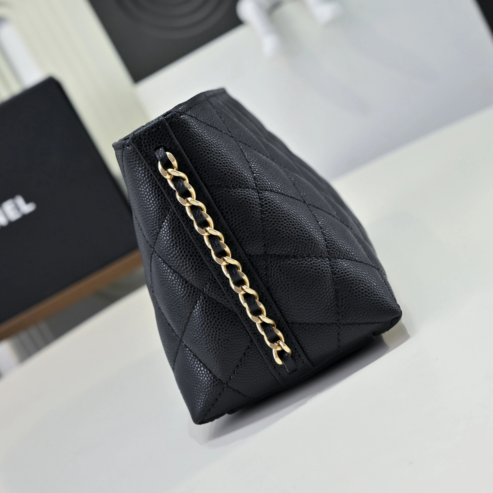 MOMO-- 3h1958 AP4700-B20730-94305 high quality version item:E-B000J1941