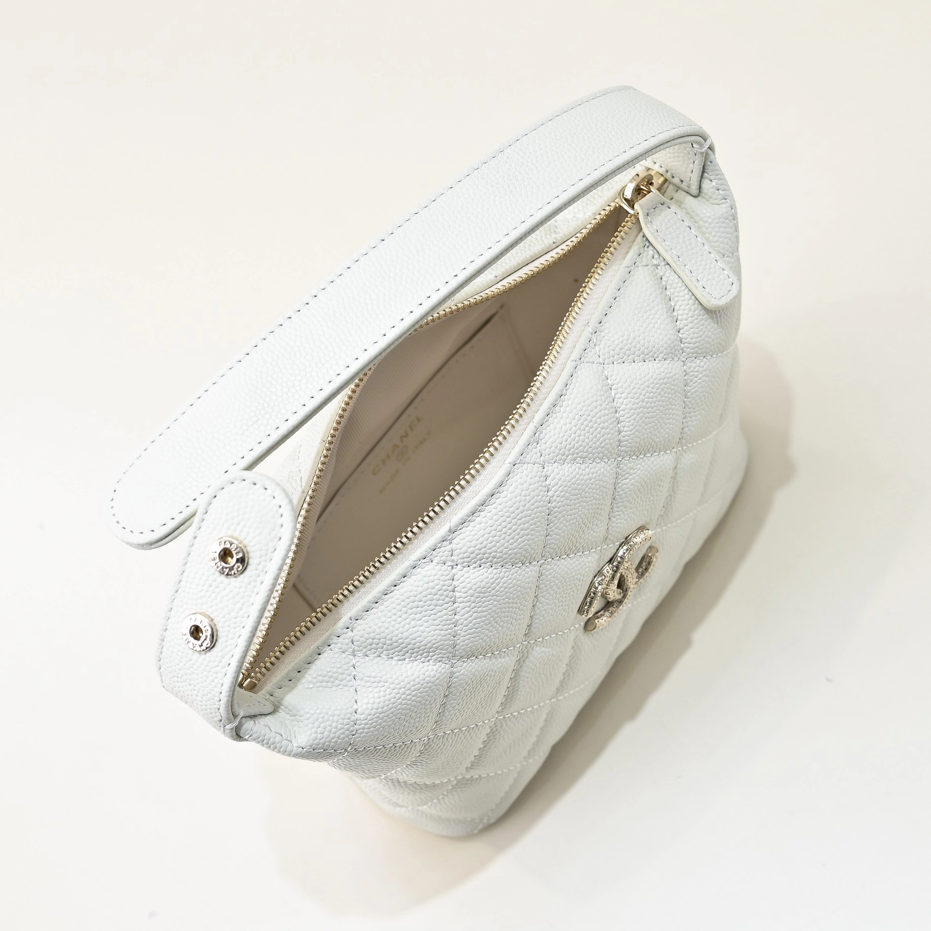 MOMO-- 3h1958 AP4747-B20637-10601 high quality version Calfskin item:E-B845J1908