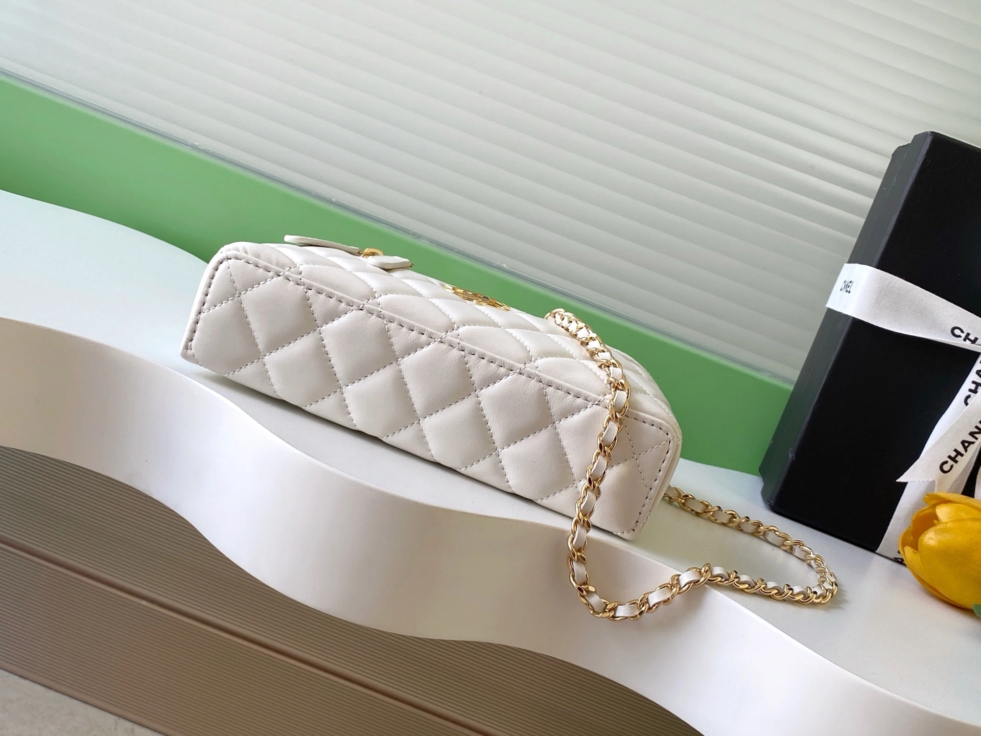 MOMO-- 3h1958 AP4804-B21416-U2361 high quality version sheepskin item:E-B108J1932
