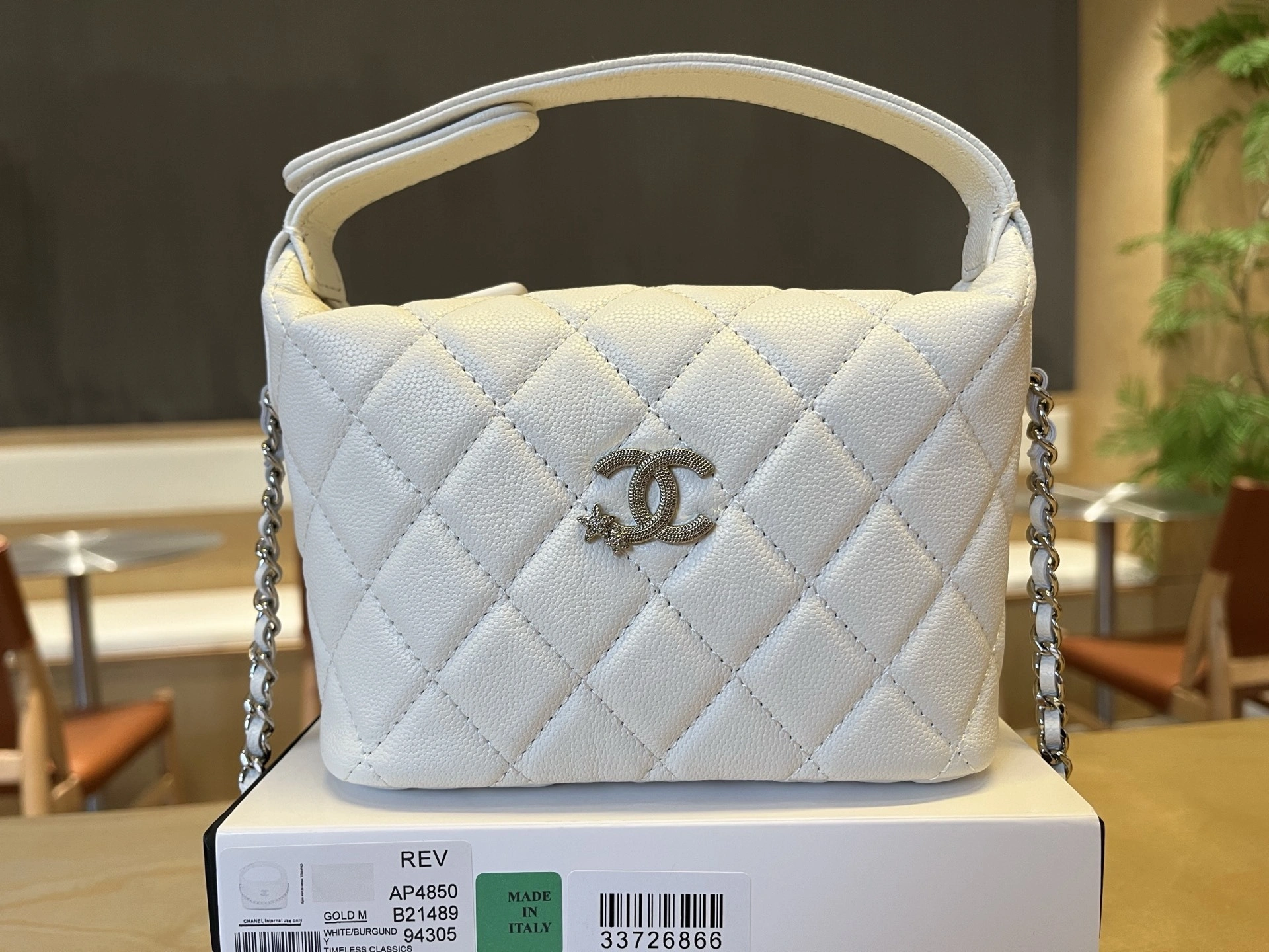 MOMO-- 3h1958 AP4850-B21489-10601 high quality version Calfskin item:E-B108J1911