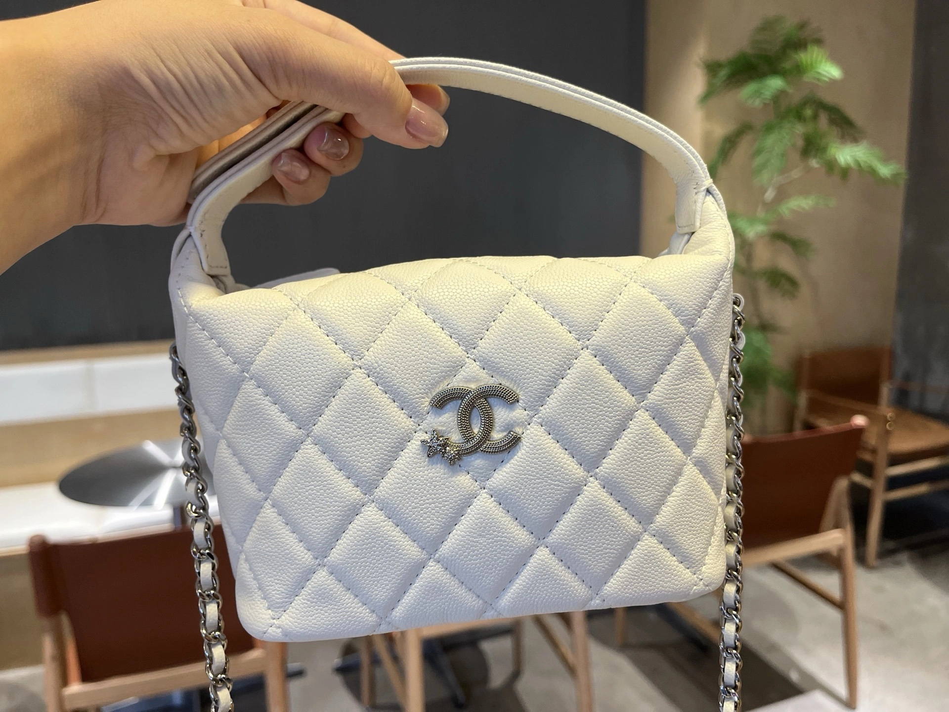 MOMO-- 3h1958 AP4850-B21489-10601 high quality version Calfskin item:E-B108J1911