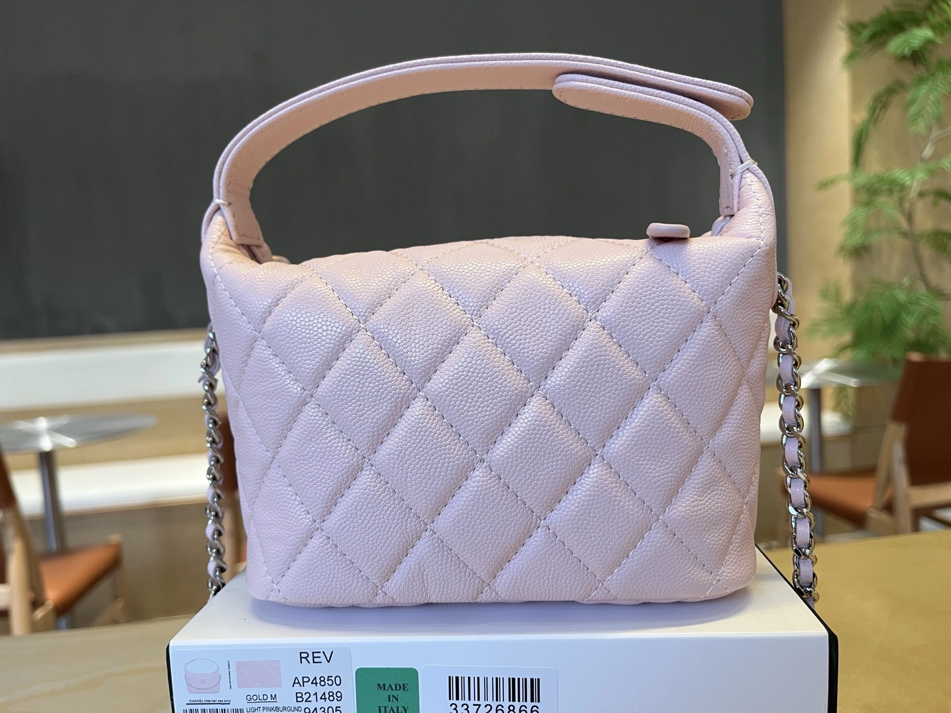 MOMO-- 3h1958 AP4850-B21489-U2360 high quality version Calfskin item:E-B108J1910