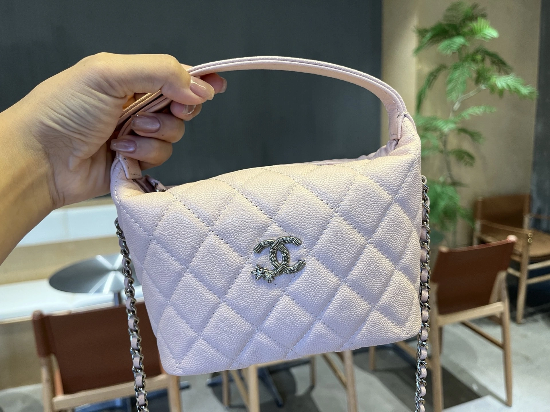 MOMO-- 3h1958 AP4850-B21489-U2360 high quality version Calfskin item:E-B108J1910