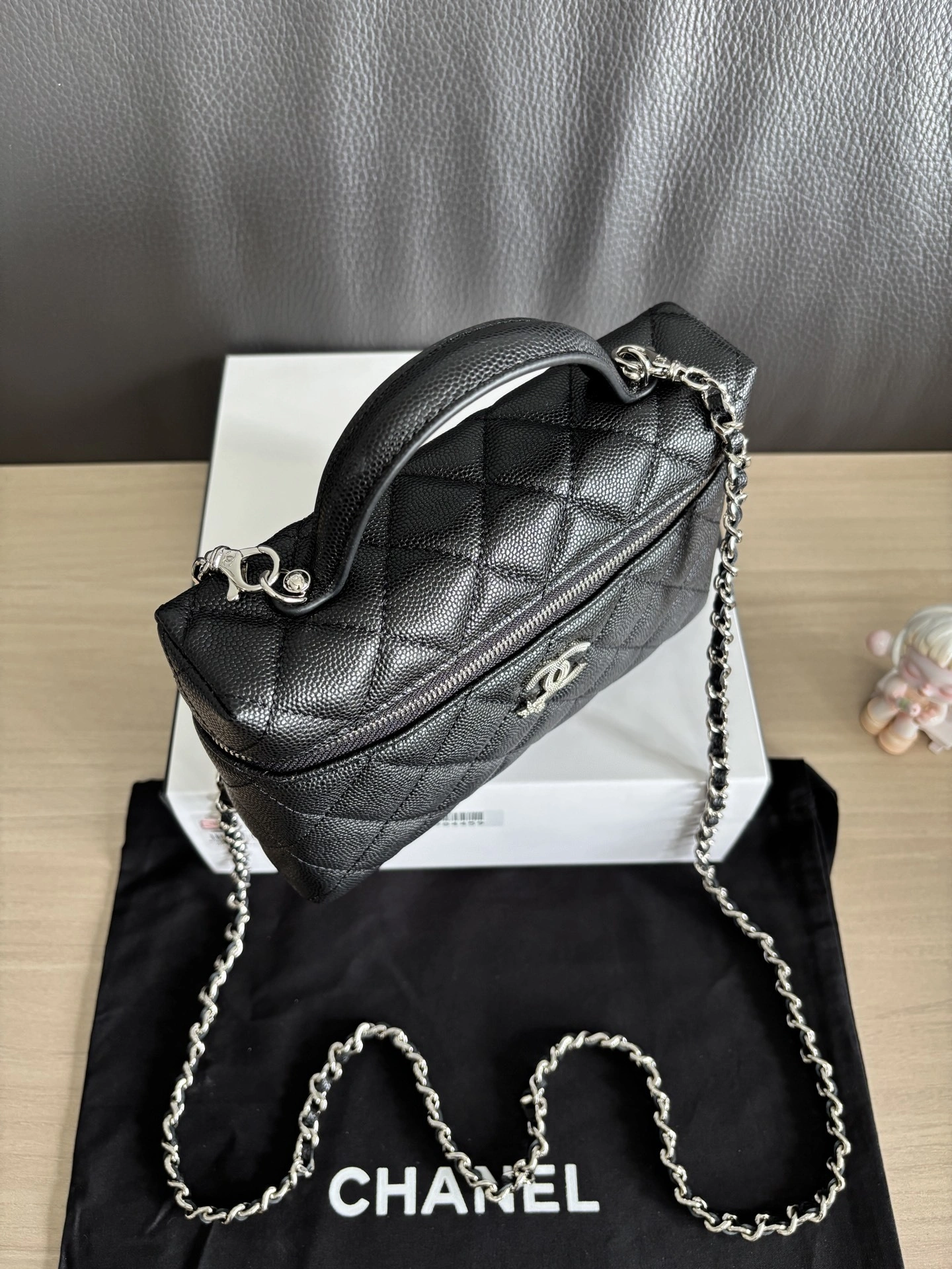 MOMO-- 3h1958 AP4854-B21489-94305 high quality version Calfskin item:E-B108J1912