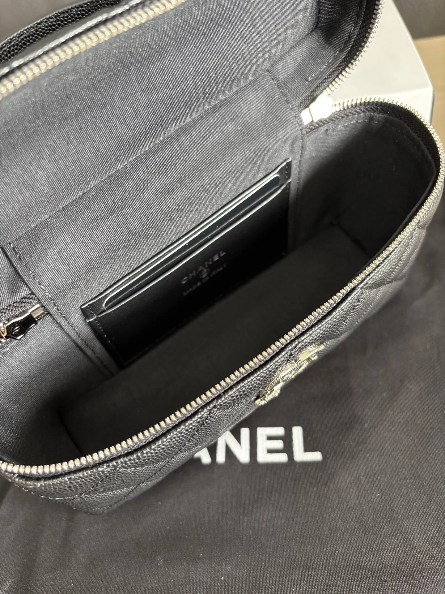 MOMO-- 3h1958 AP4854-B21489-94305 high quality version Calfskin item:E-B108J1912
