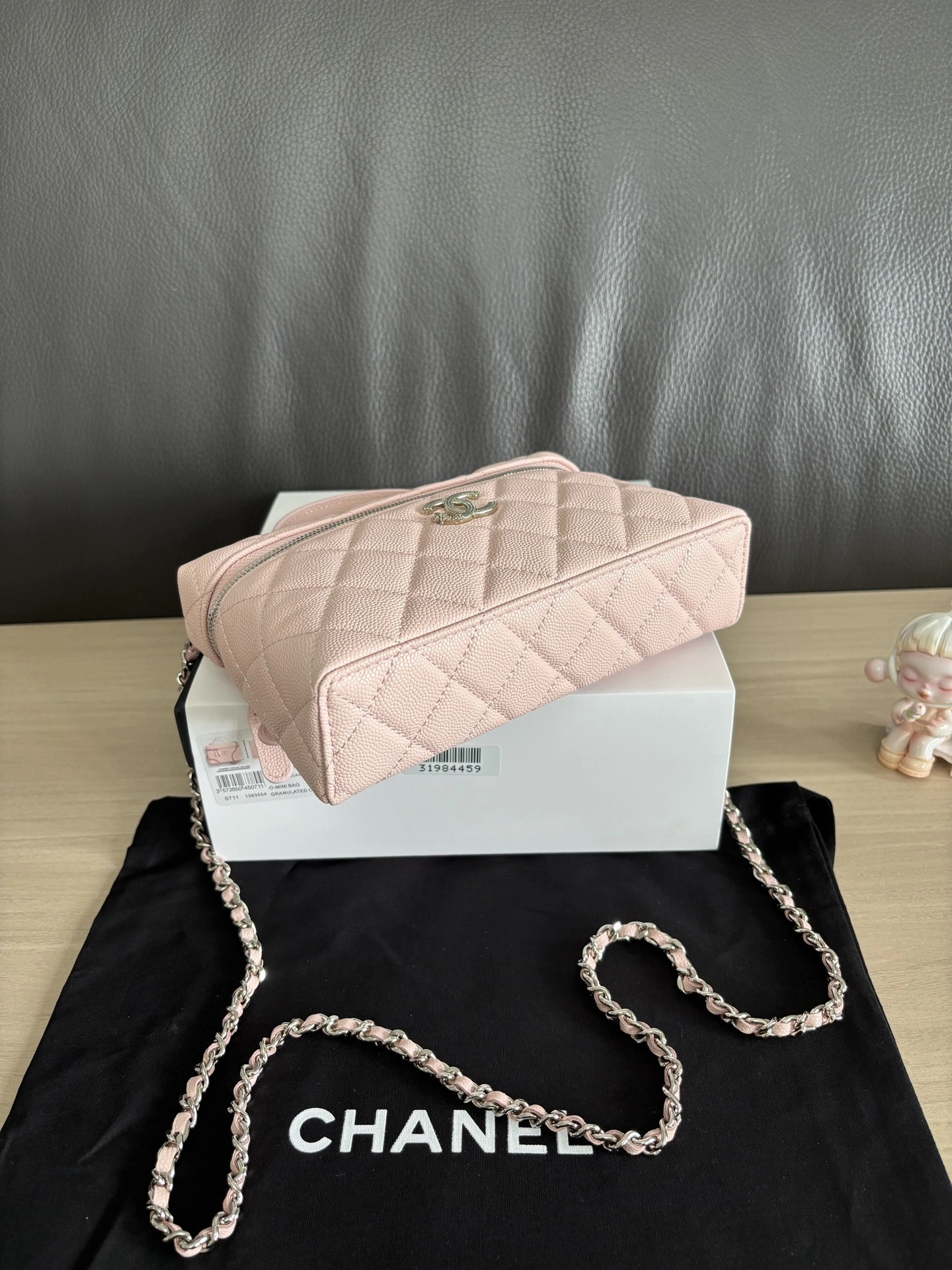 MOMO-- 3h1958 AP4854-B21489-U2360 high quality version Calfskin item:E-B108J1913