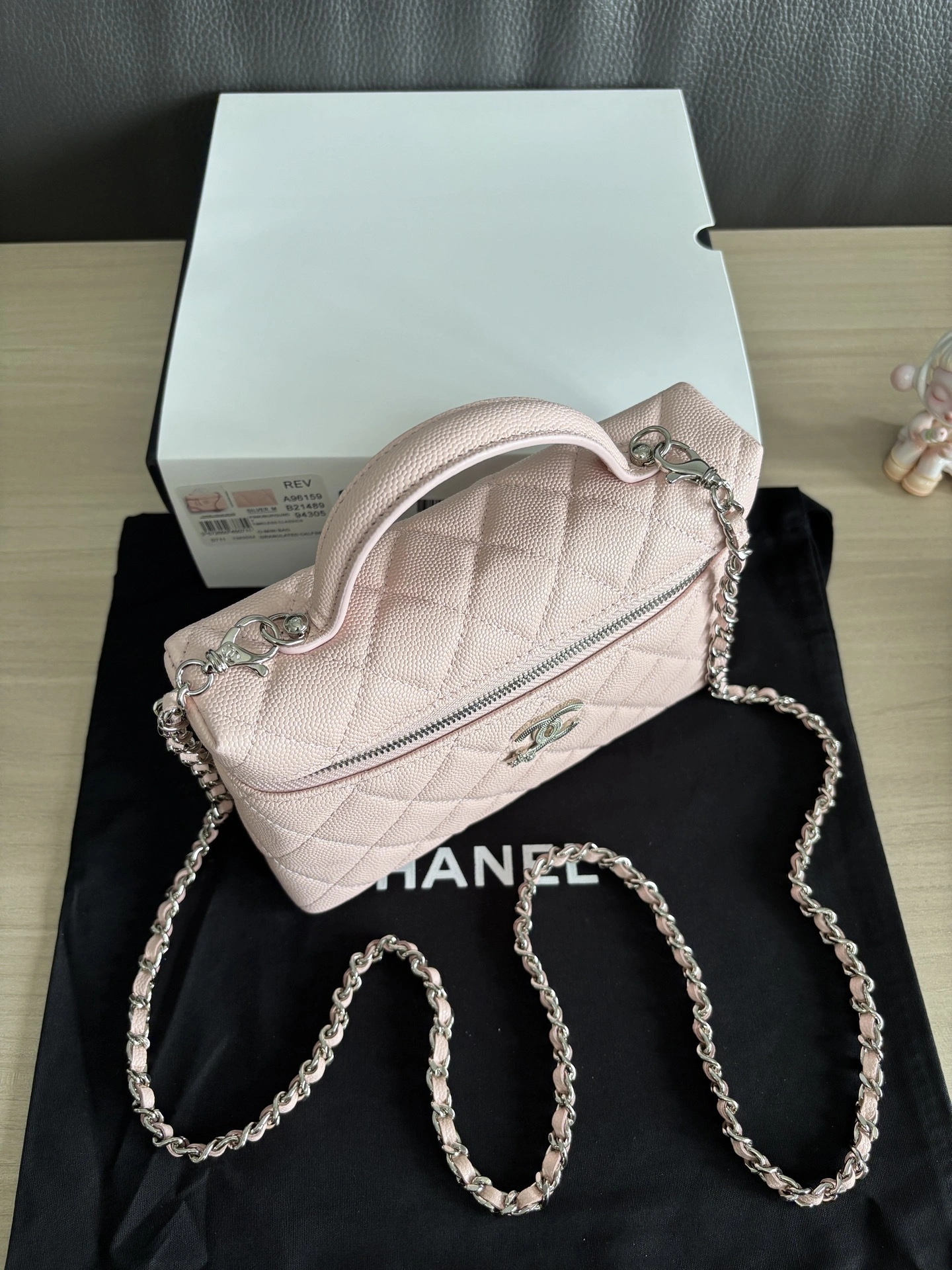 MOMO-- 3h1958 AP4854-B21489-U2360 high quality version Calfskin item:E-B108J1913