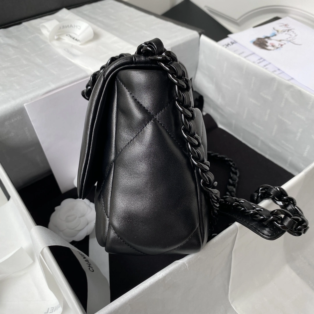 MOMO-- 3h1958 AS1160-B07676-94305 high quality version Ohanel item:E-B177H2524