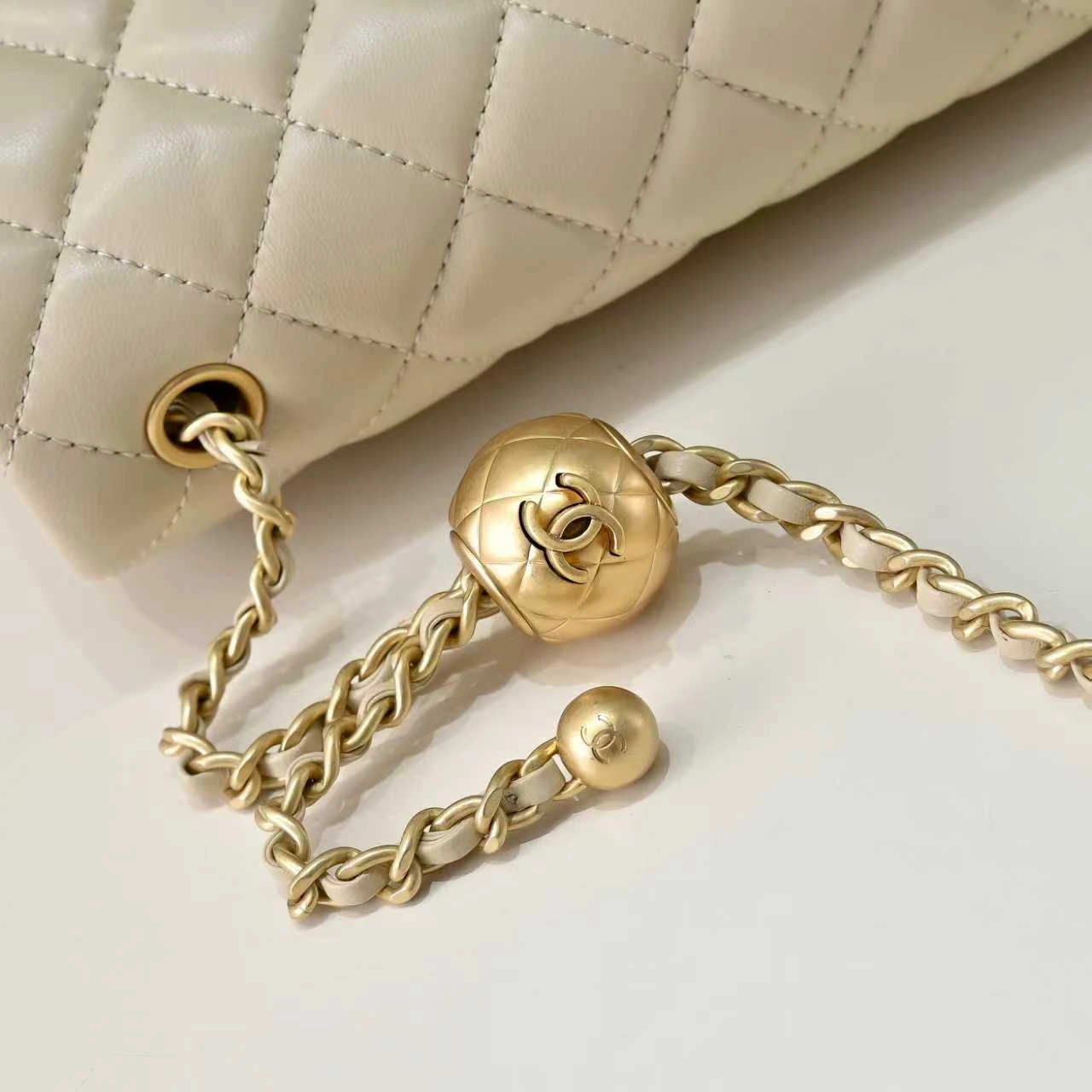 MOMO-- 3h1958 AS1787-B02916-NG120 high quality version sheepskin item:E-B000I1802