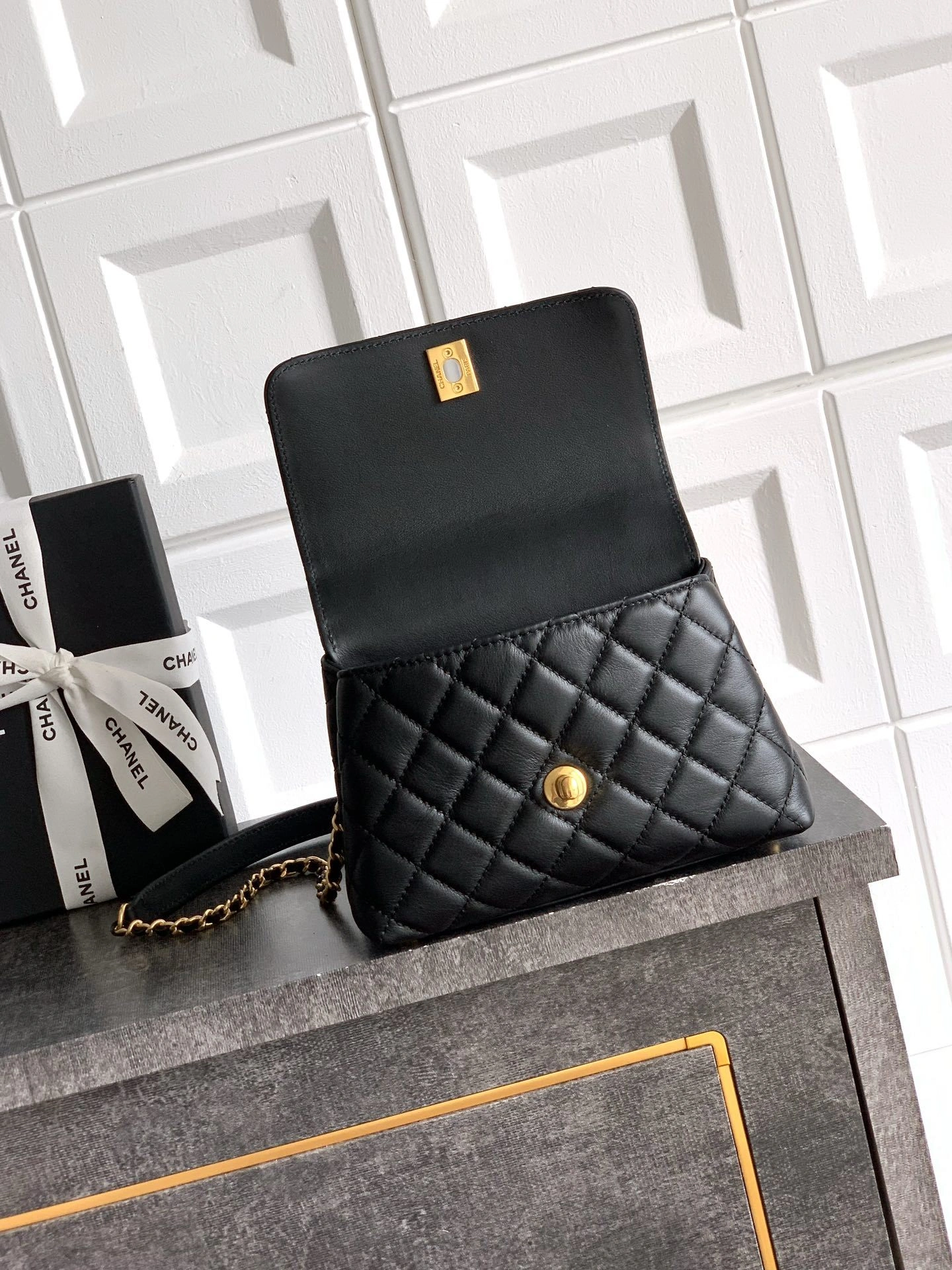MOMO-- 3h1958 AS2215-B20825-94305 high quality version cowhide item:E-B177I1809