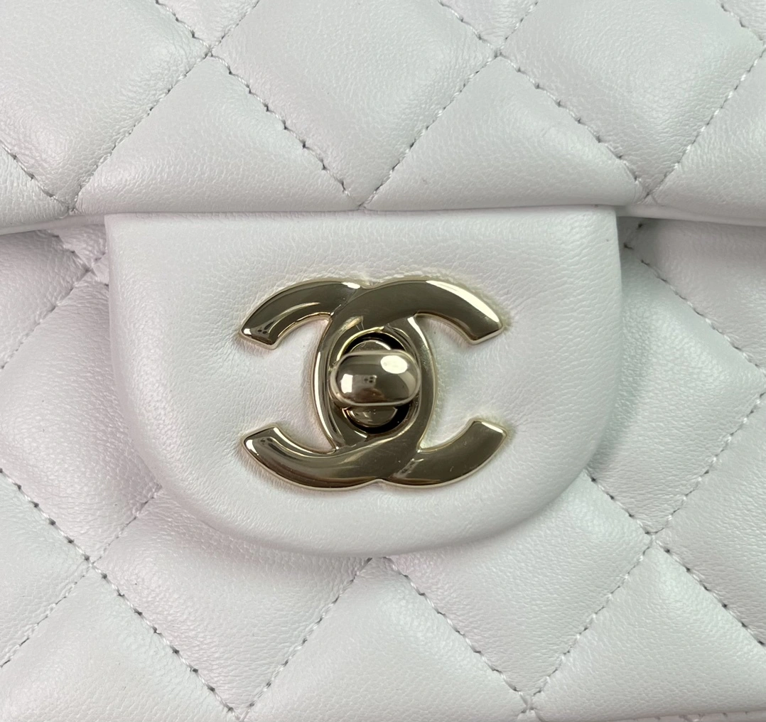 MOMO-- 3h1958 AS2431-B07876-10601 high quality version sheepskin item:E-B000I1781