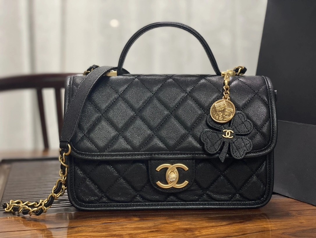 MOMO-- 3h1958 AS3653-B21400-94305 high quality version cowhide item:E-B000J1920