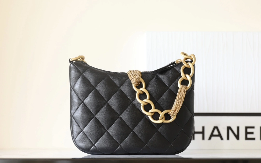 MOMO-- 3h1958 AS4220-B13081-94305 high quality version sheepskin item:E-B171D1625