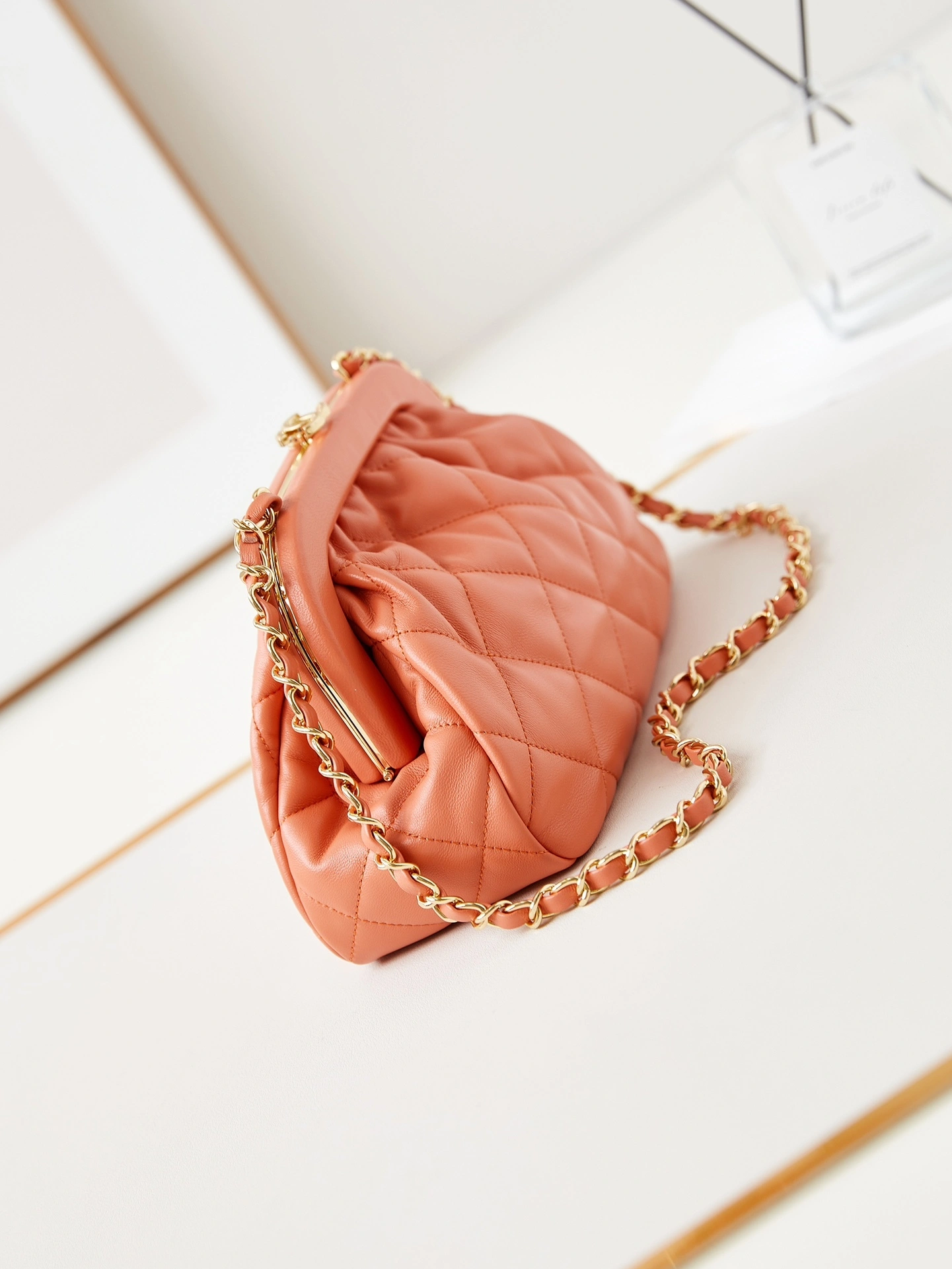 MOMO-- 3h1958 AS4717 B17000 NY560 high quality version item:D-B108L2566