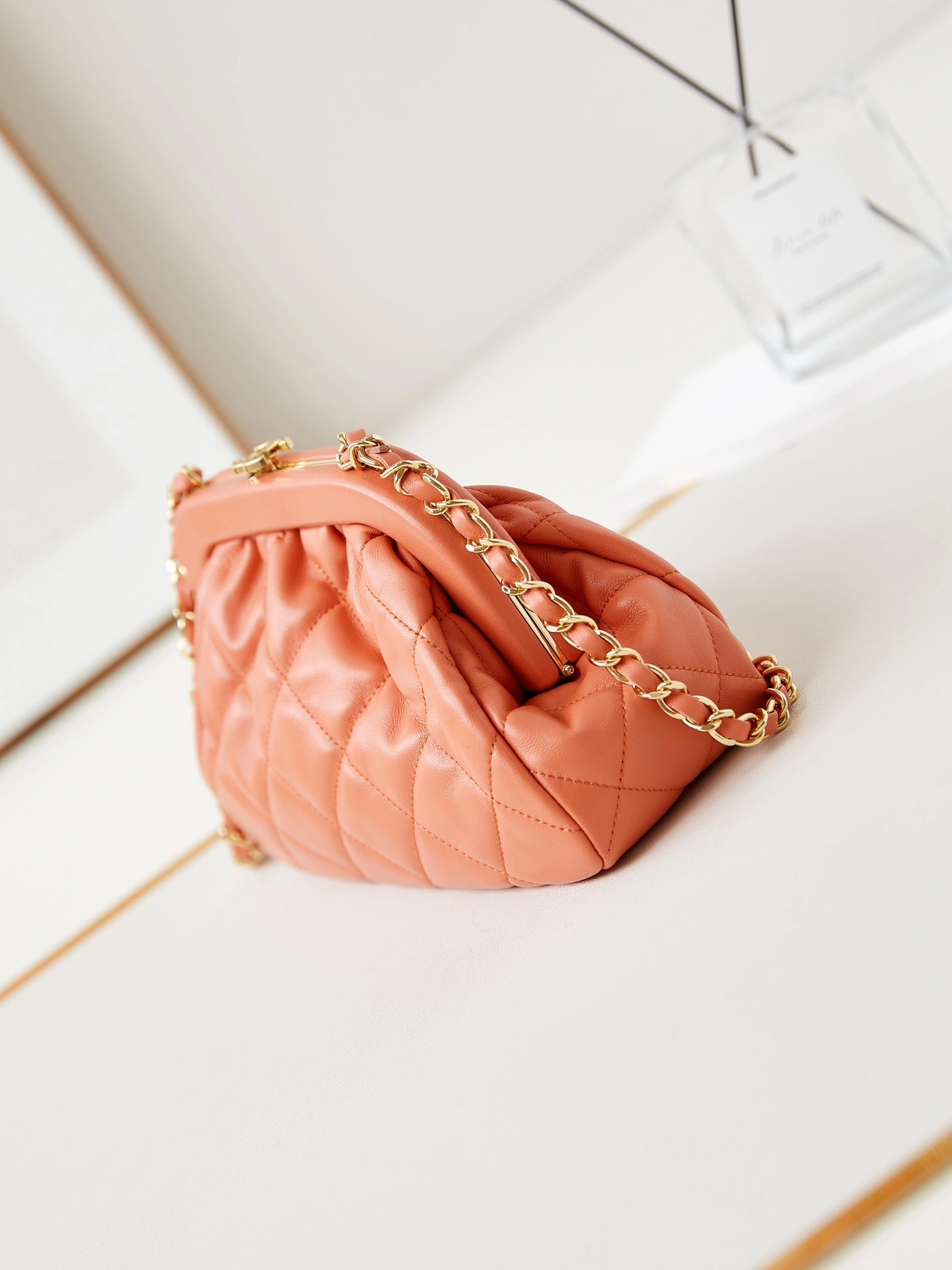 MOMO-- 3h1958 AS4717 B17000 NY560 high quality version item:D-B108L2566