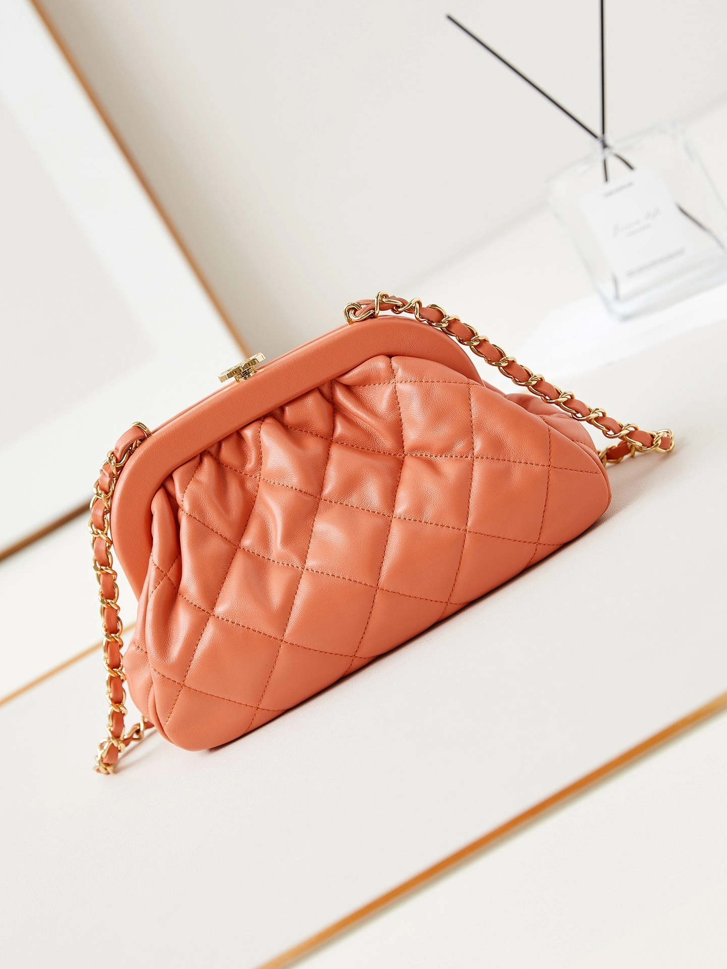 MOMO-- 3h1958 AS4717 B17000 NY560 high quality version item:D-B108L2566