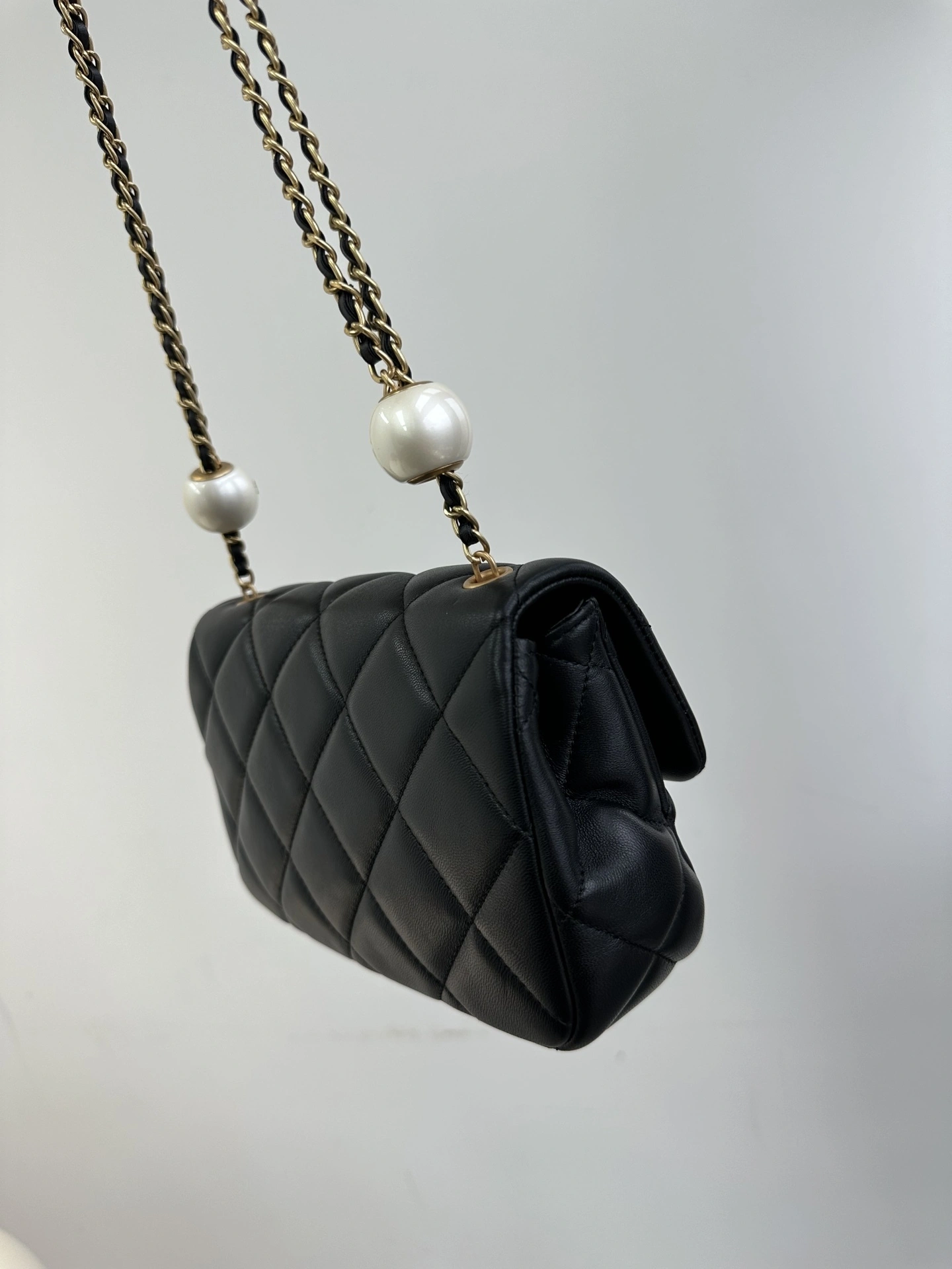 MOMO-- 3h1958 AS4861-B16574-94305 sheepskin item:D-B432F2106