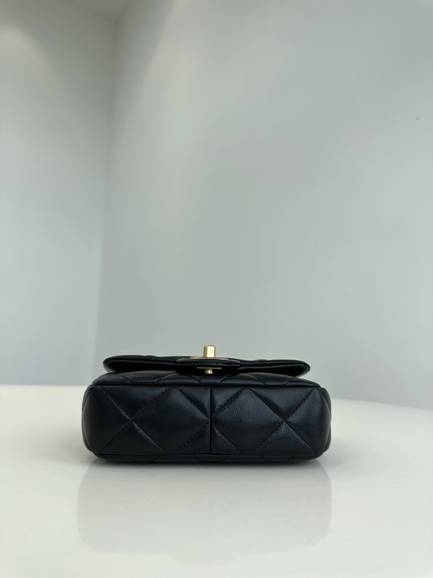 MOMO-- 3h1958 AS4868-B16574-94305 sheepskin item:D-B432F2107