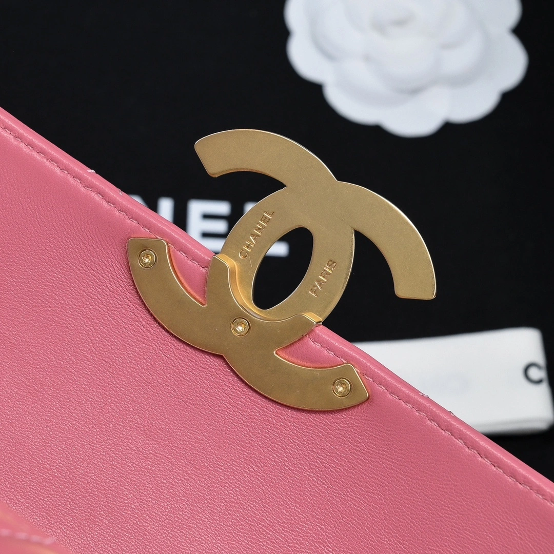 MOMO-- 3h1958 AS5026 B17620 NZG80 high quality version cowhide item:D-B000L2503