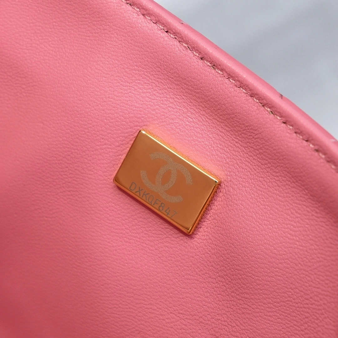 MOMO-- 3h1958 AS5026 B17620 NZG80 high quality version cowhide item:D-B000L2503