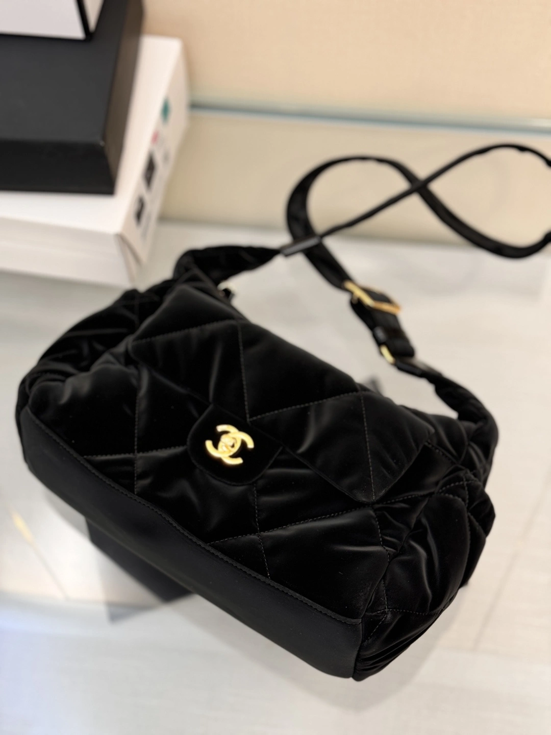 MOMO-- 3h1958 AS5054-B17670-94305 high quality version item:E-B000L0723T