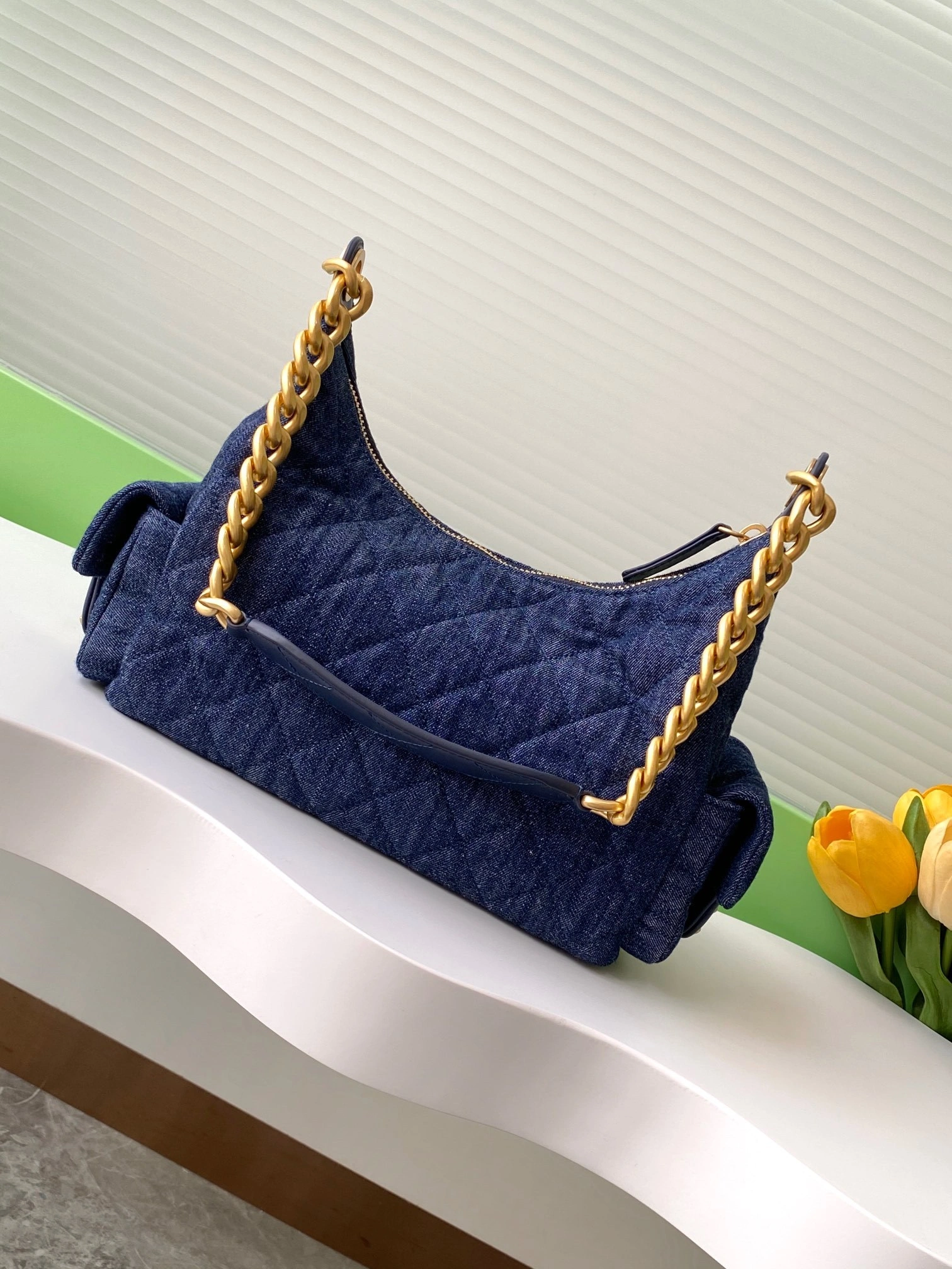 MOMO-- 3h1958 AS5302-B19251-NM307 high quality version sheepskin item:E-B000F0602