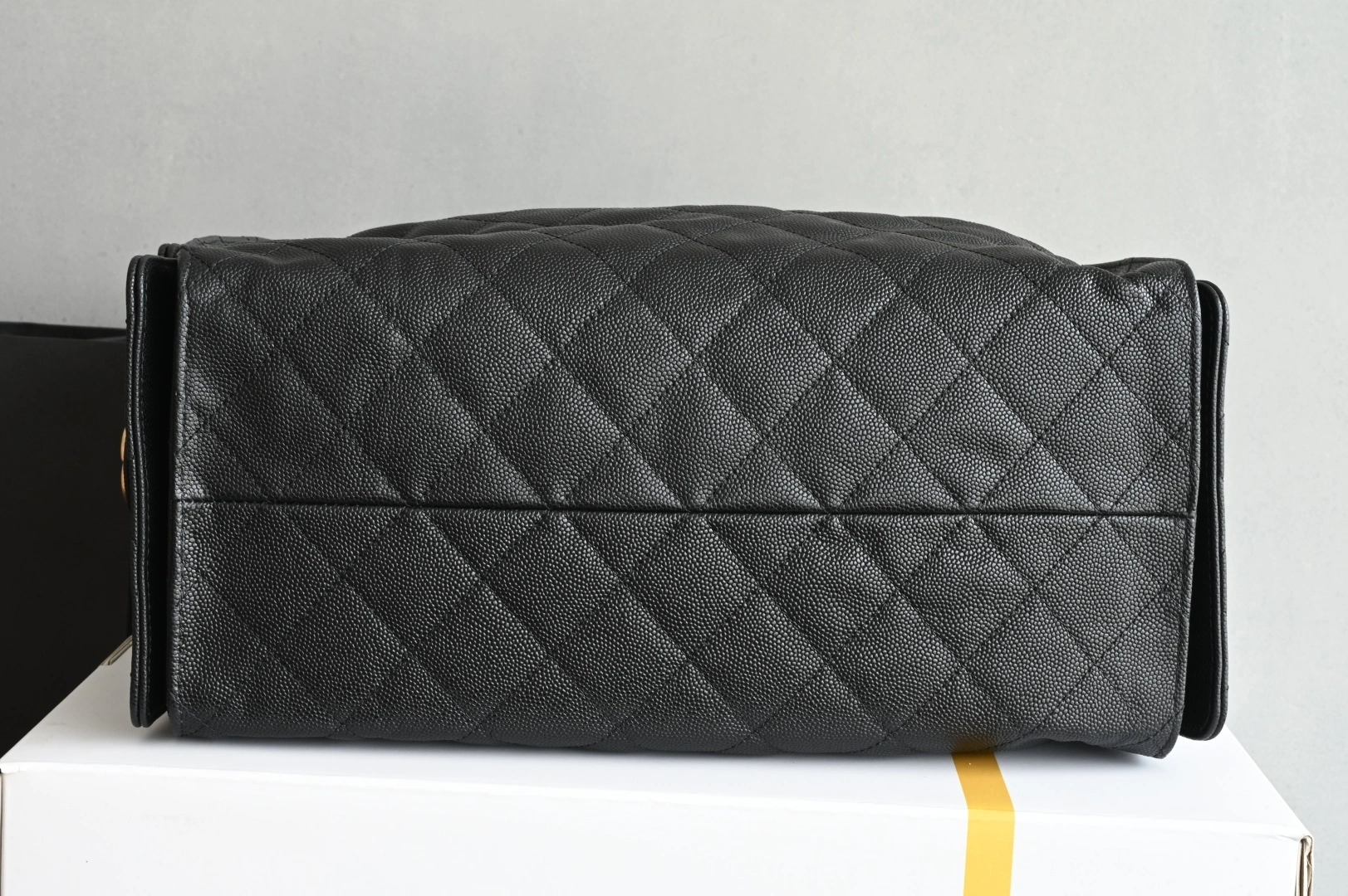 MOMO-- 3h1958 AS5311-B20304-94305 high quality version Calfskin item:E-B000D1638