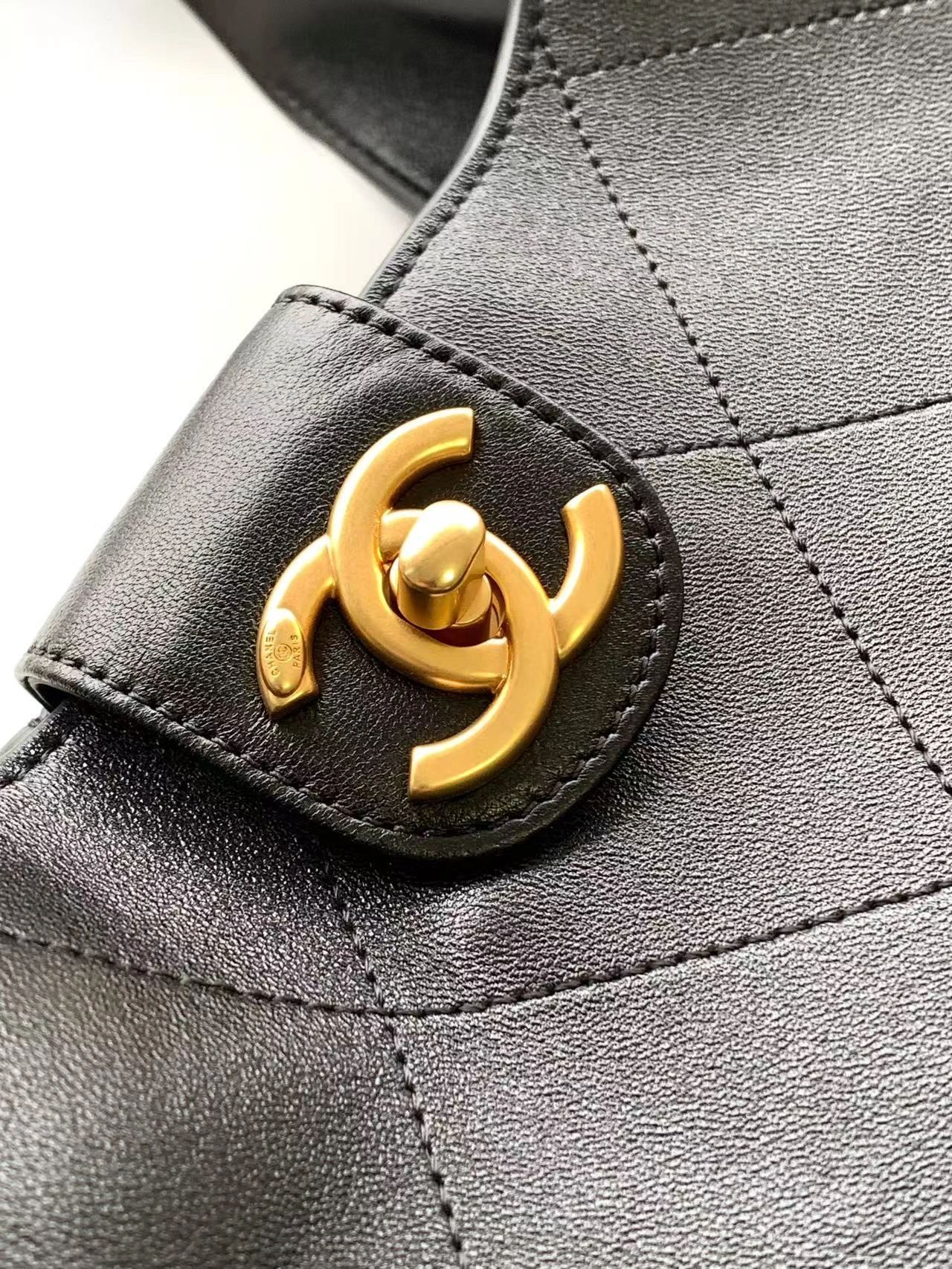 MOMO-- 3h1958 AS5410-B19776-94305 high quality version sheepskin item:E-B370D1624