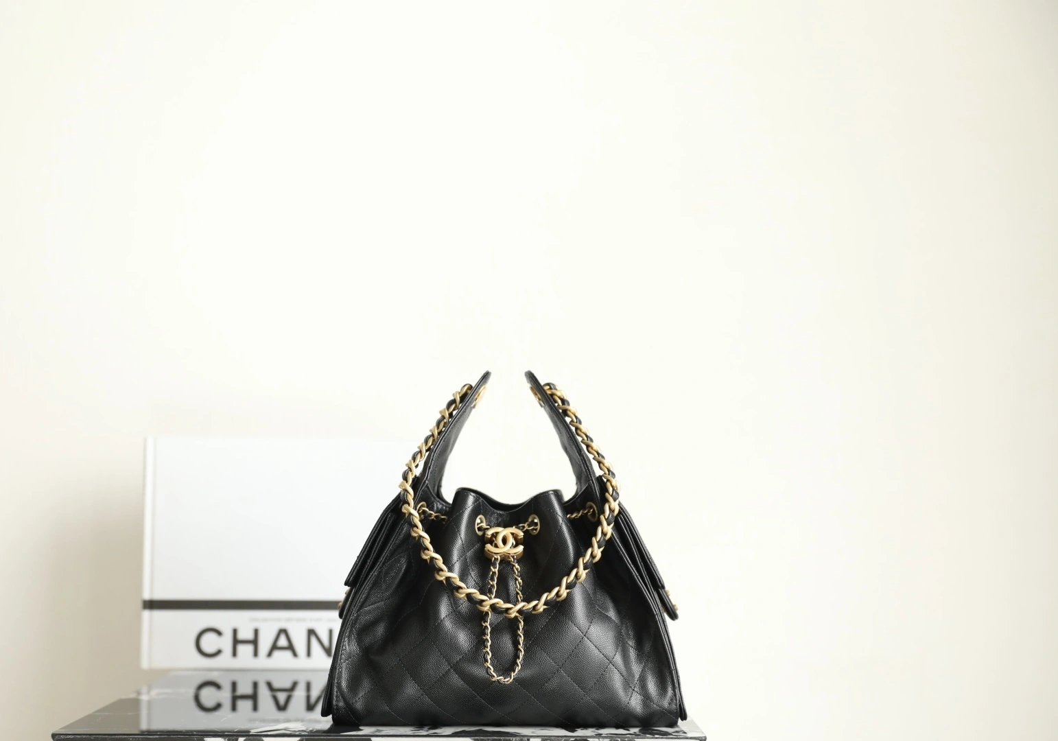 MOMO-- 3h1958 AS5553-B20304-94305 item:E-B000H1398H
