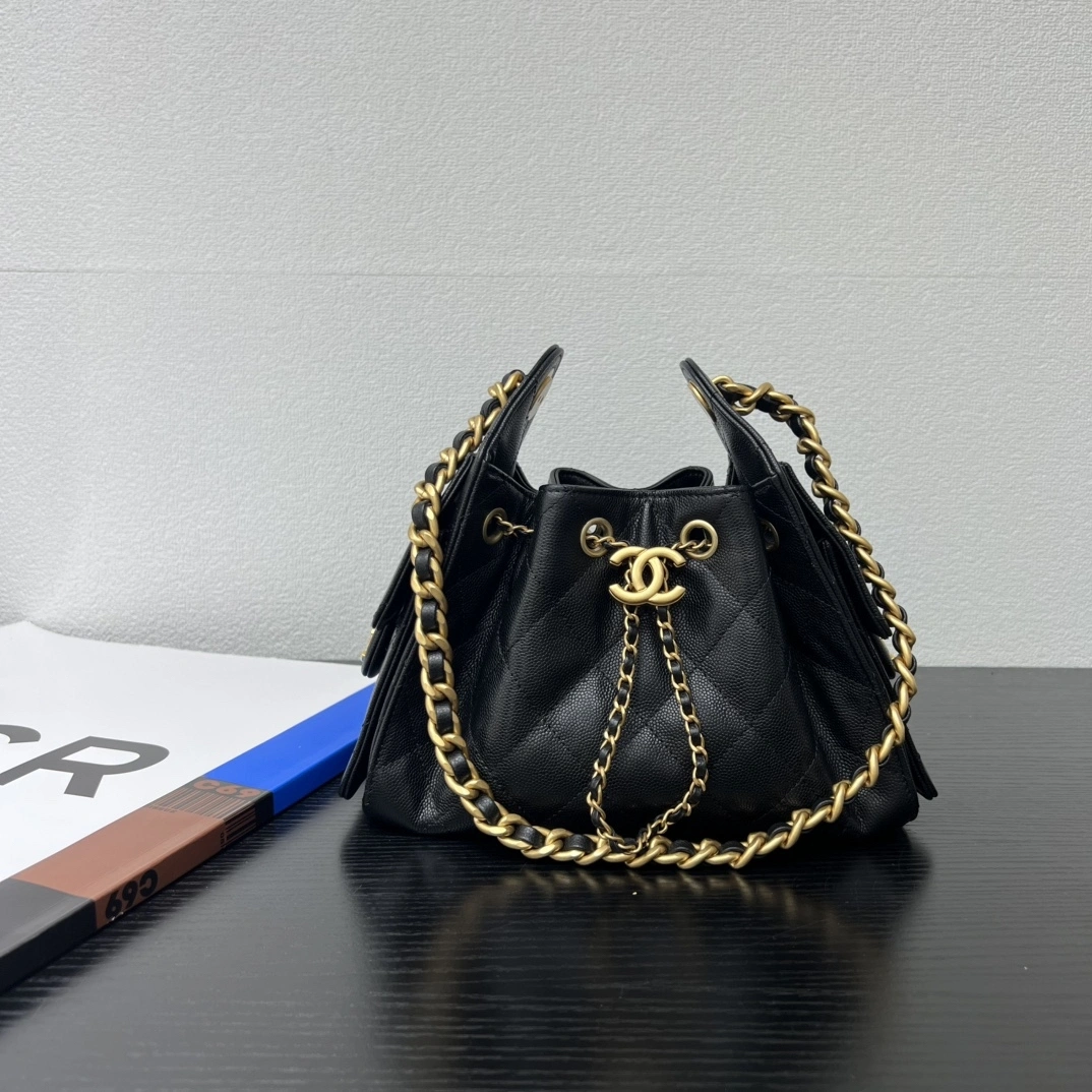 MOMO-- 3h1958 AS5631-B20304-94305 high quality version cowhide item:E-B000L1014W