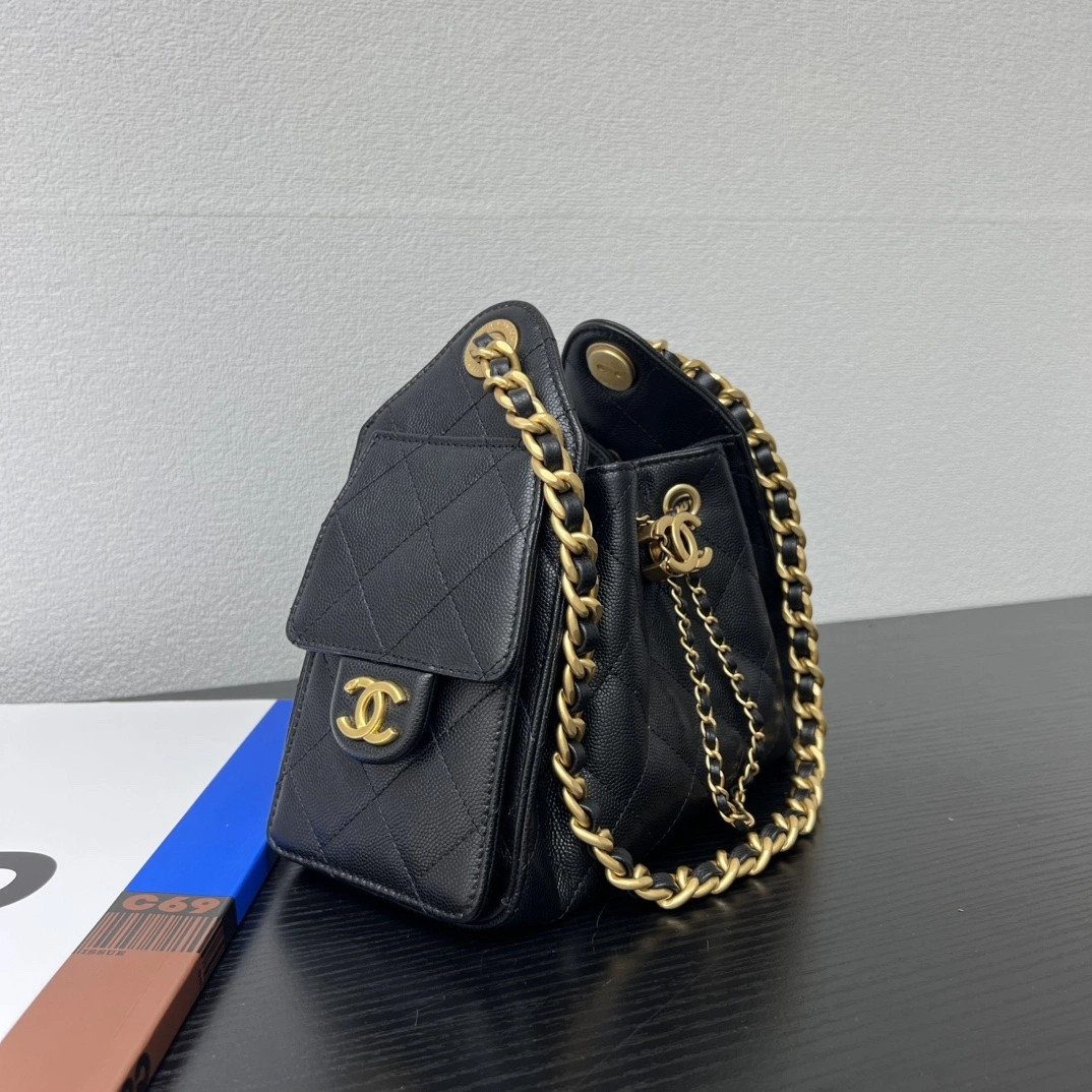 MOMO-- 3h1958 AS5631-B20304-94305 high quality version cowhide item:E-B000L1014W