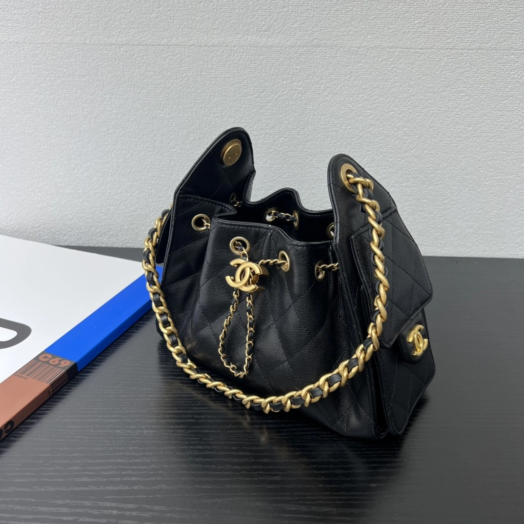 MOMO-- 3h1958 AS5631-B20304-94305 high quality version cowhide item:E-B000L1014W