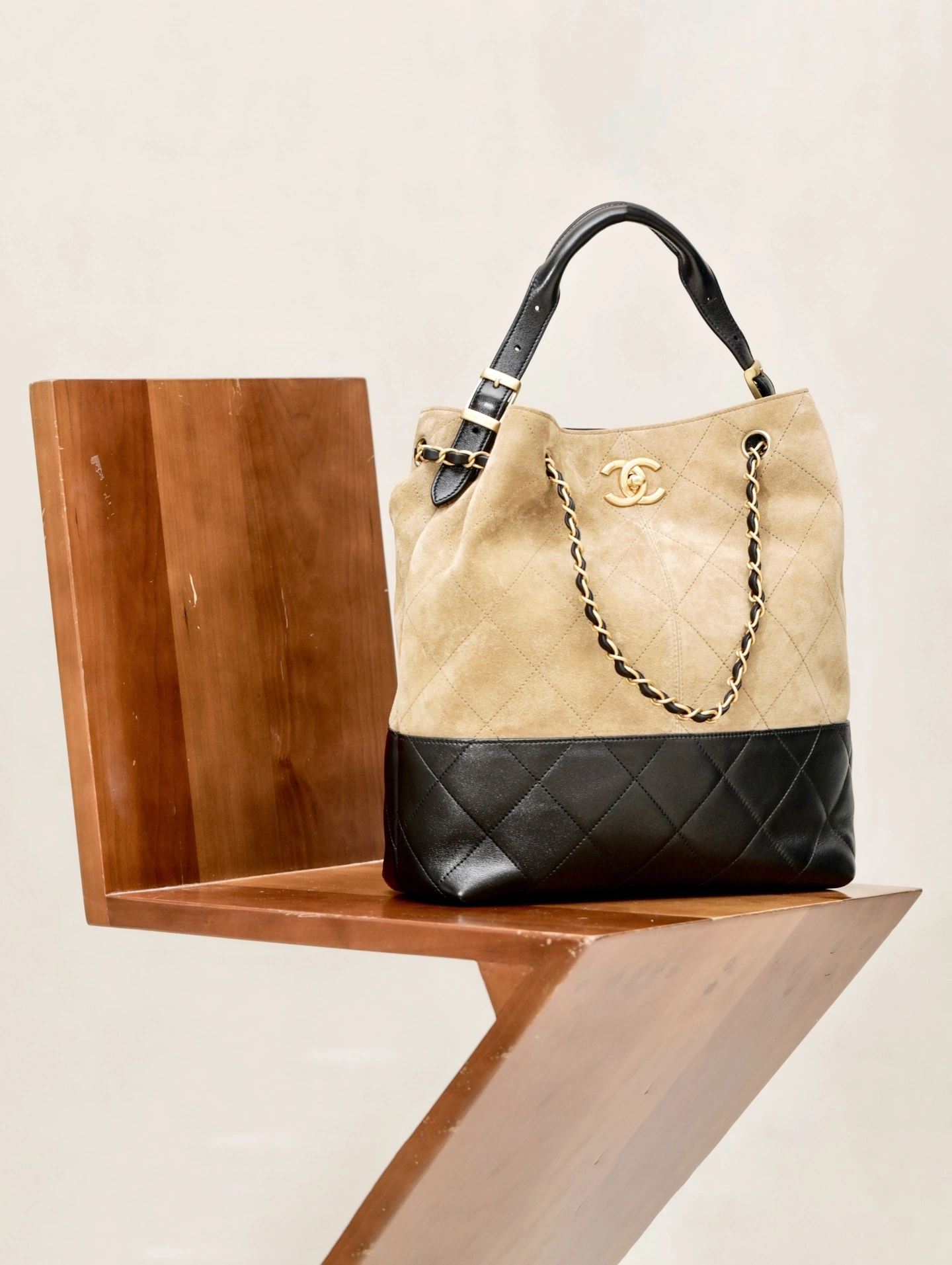 MOMO-- 3h1958 AS5636-B20827-U1536 high quality version item:E-B807I2110
