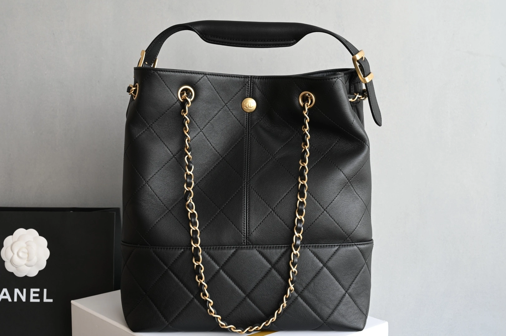 MOMO-- 3h1958 AS5636-B20829-94305 high quality version sheepskin item:E-B177I2111