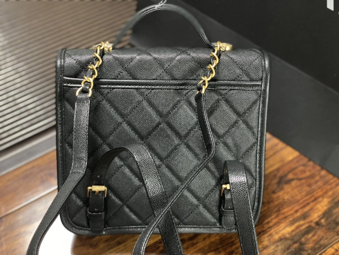 MOMO-- 3h1958 AS5715-B21400-94305 high quality version cowhide item:E-B000J1921
