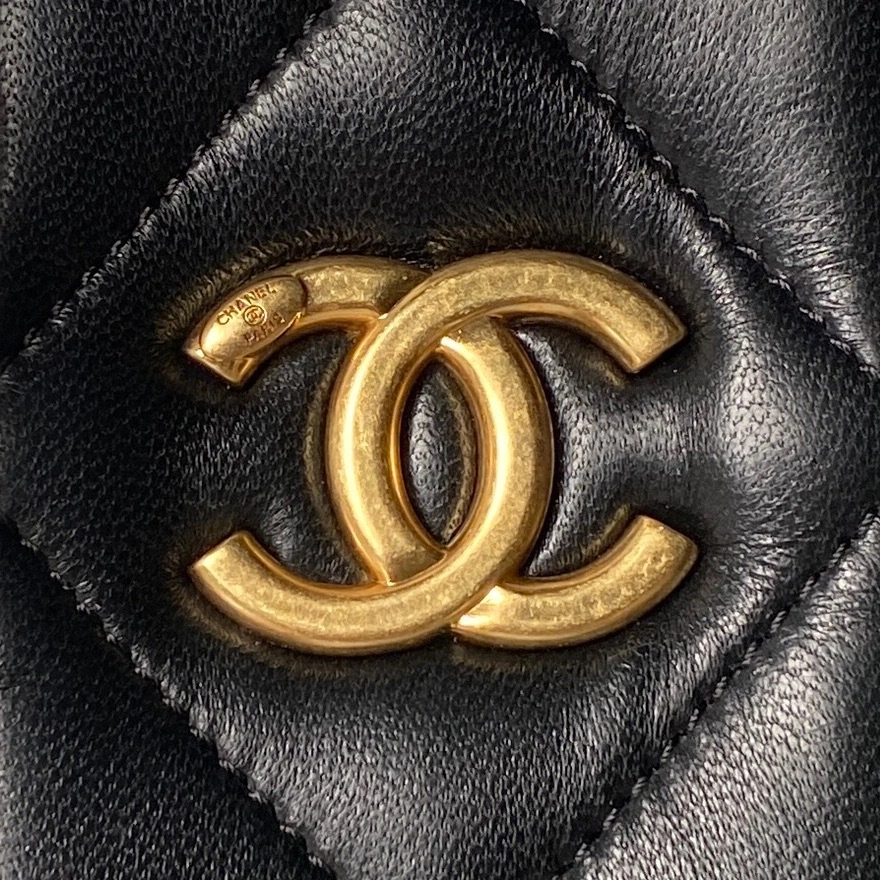MOMO-- 3h1958 AS5849-B22148-94305 high quality version sheepskin item:E-B000J1945