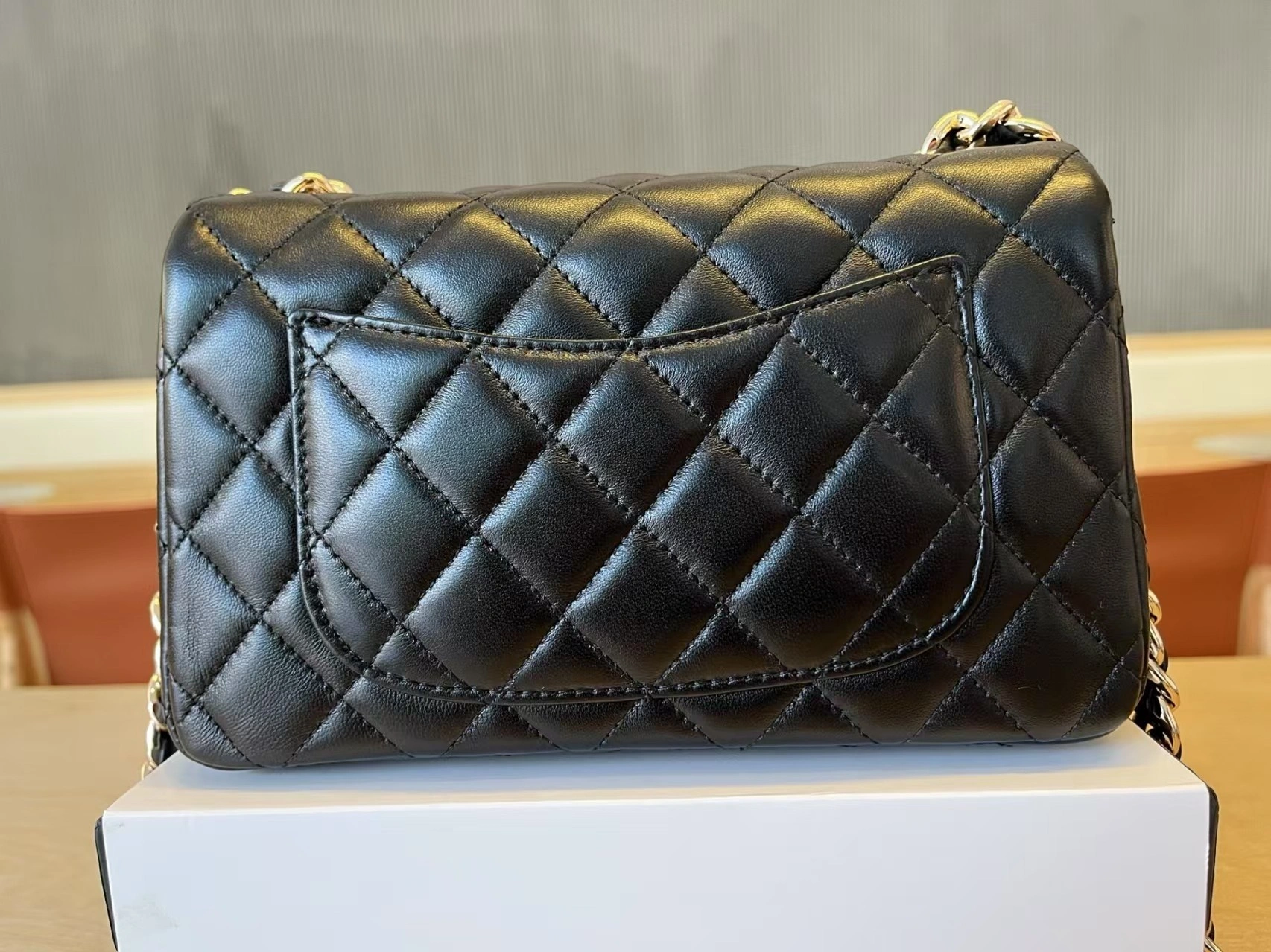 MOMO-- 3h1958 high quality version sheepskin item:E-B108K0601F