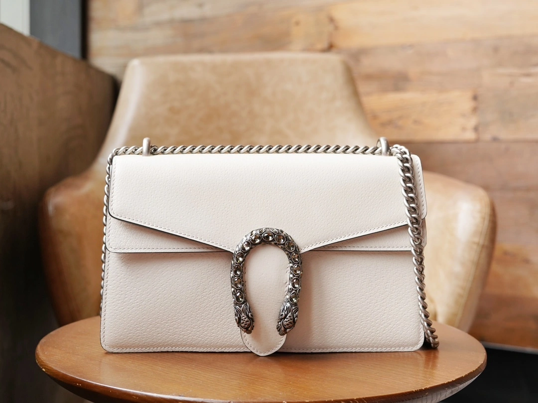 MOMO-- 400249-0K7JN-9680 high quality version item：C-B461H1645Q